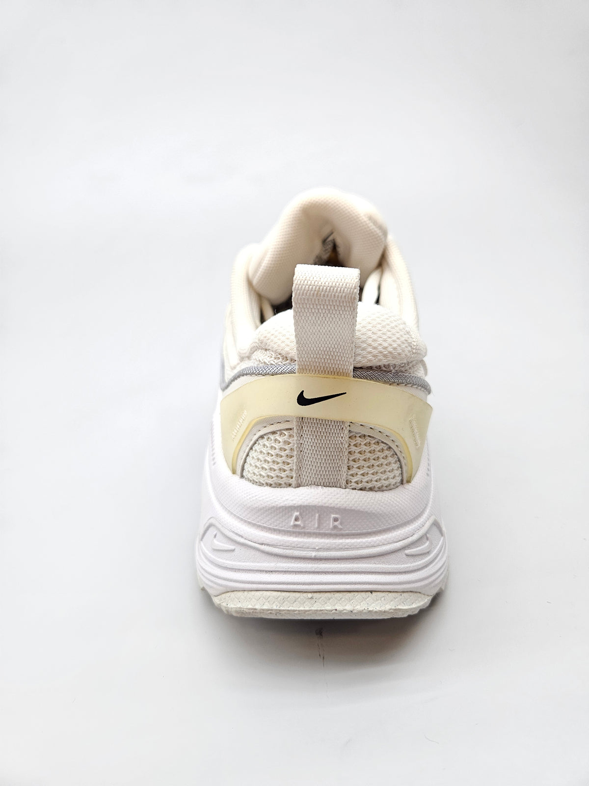 NIKE NOVI ORIGINAL PATIKI BR 37.5