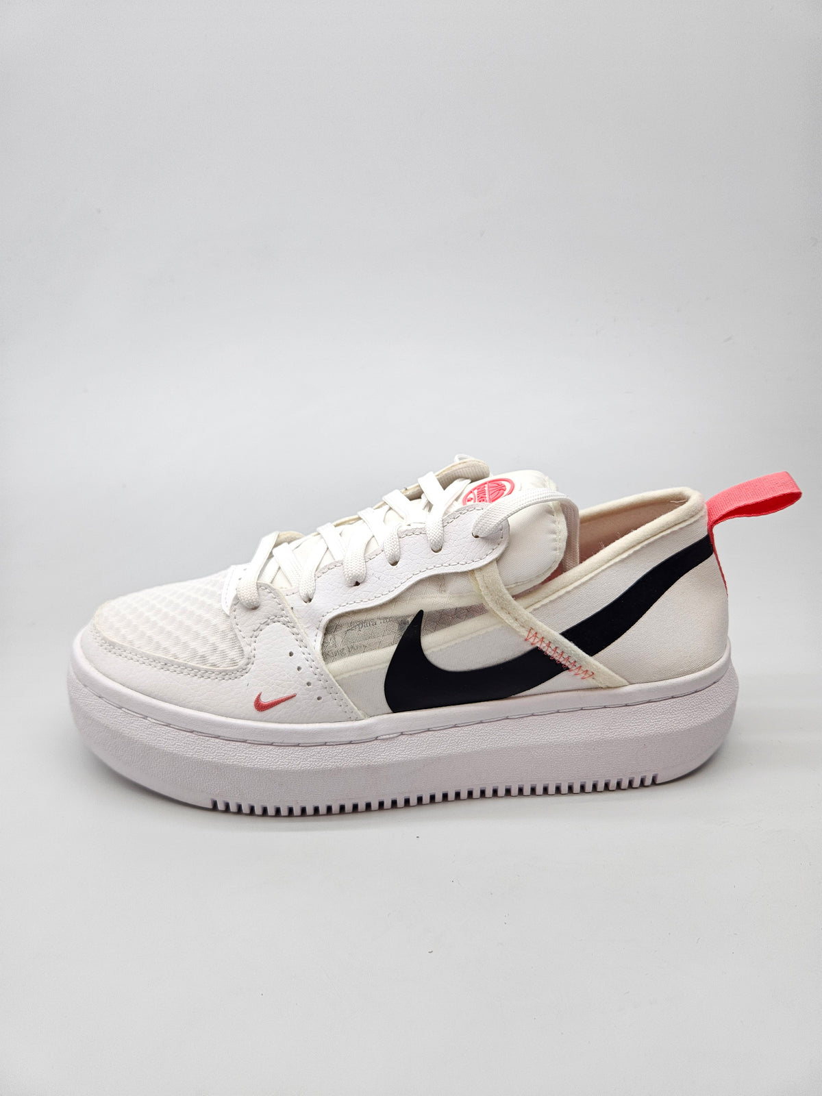 NIKE NOVI ORIGINAL PATIKI BR 40