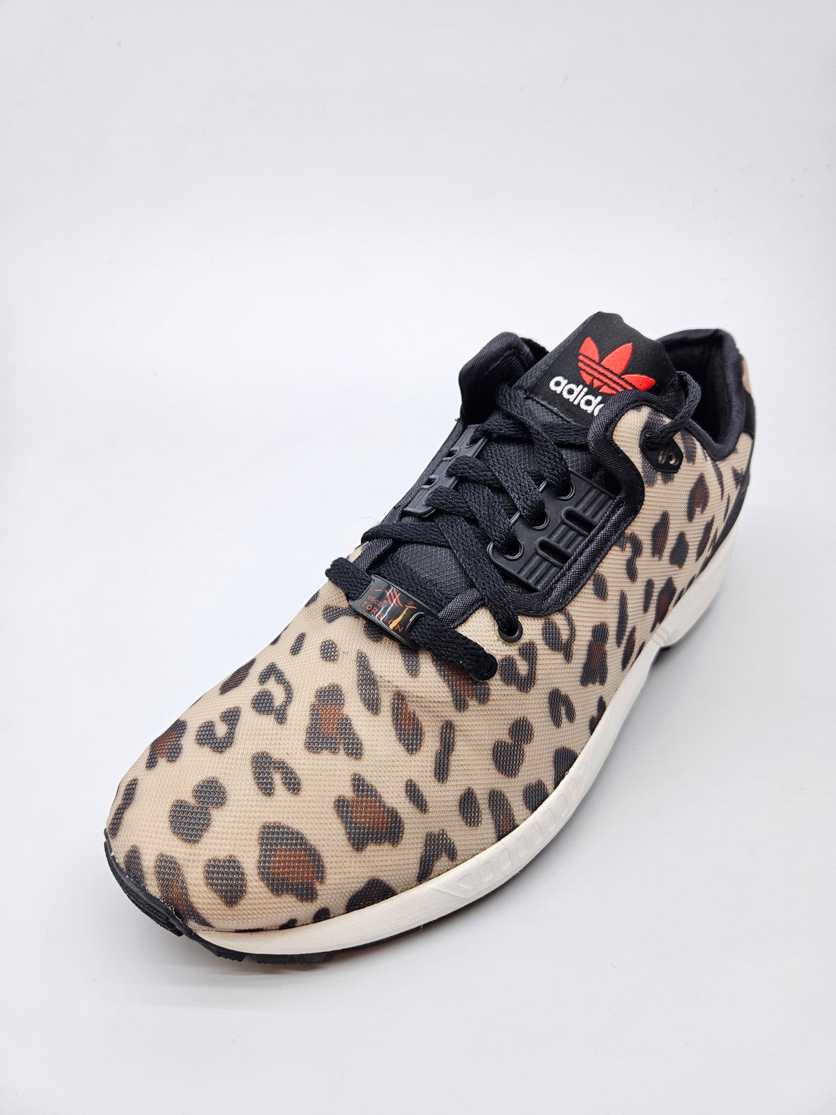 ADIDAS NOVI ORIGINAL PATIKI BR 44