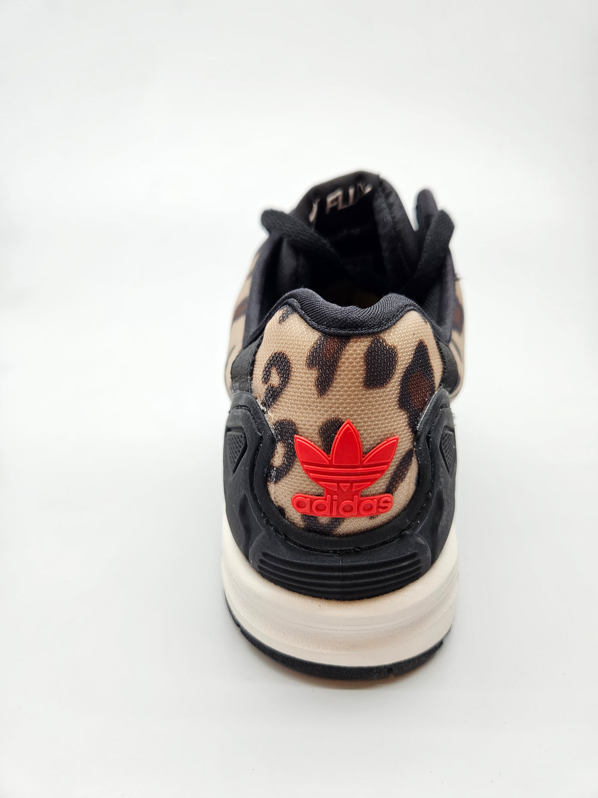 ADIDAS NOVI ORIGINAL PATIKI BR 44
