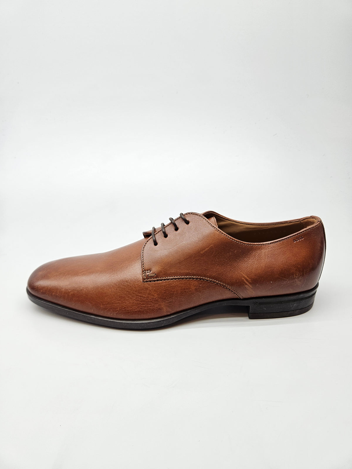 HUGO BOSS ORIGINAL NOVI CEVLI BR 41