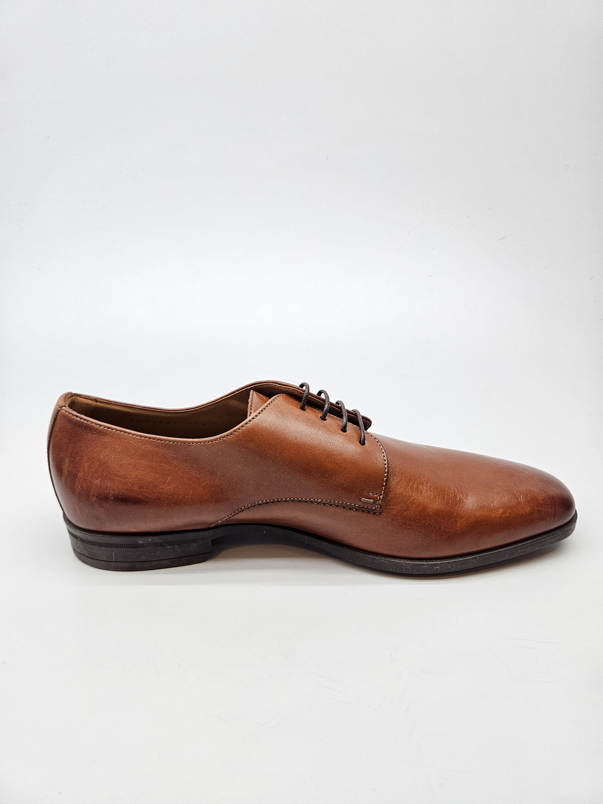HUGO BOSS ORIGINAL NOVI CEVLI BR 41