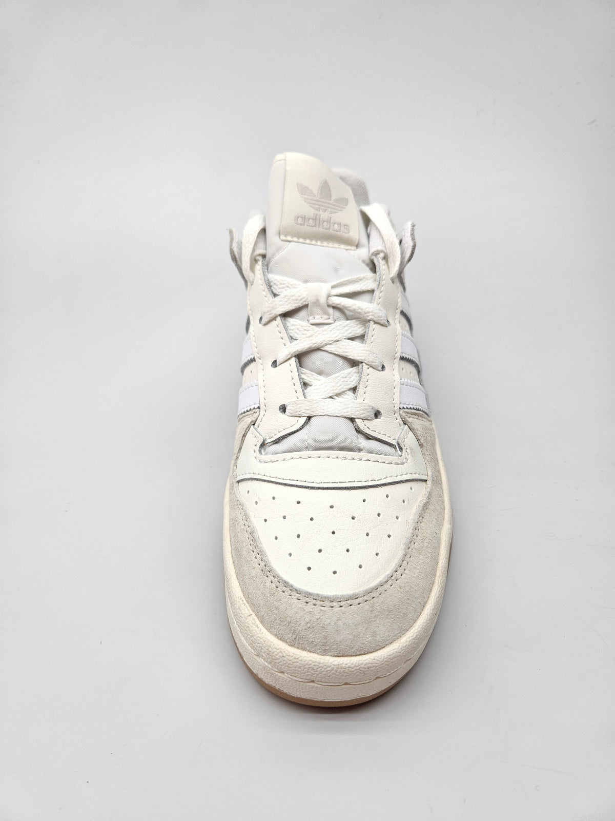 ADIDAS NOVI ORIGINAL PATIKI BR 40.5