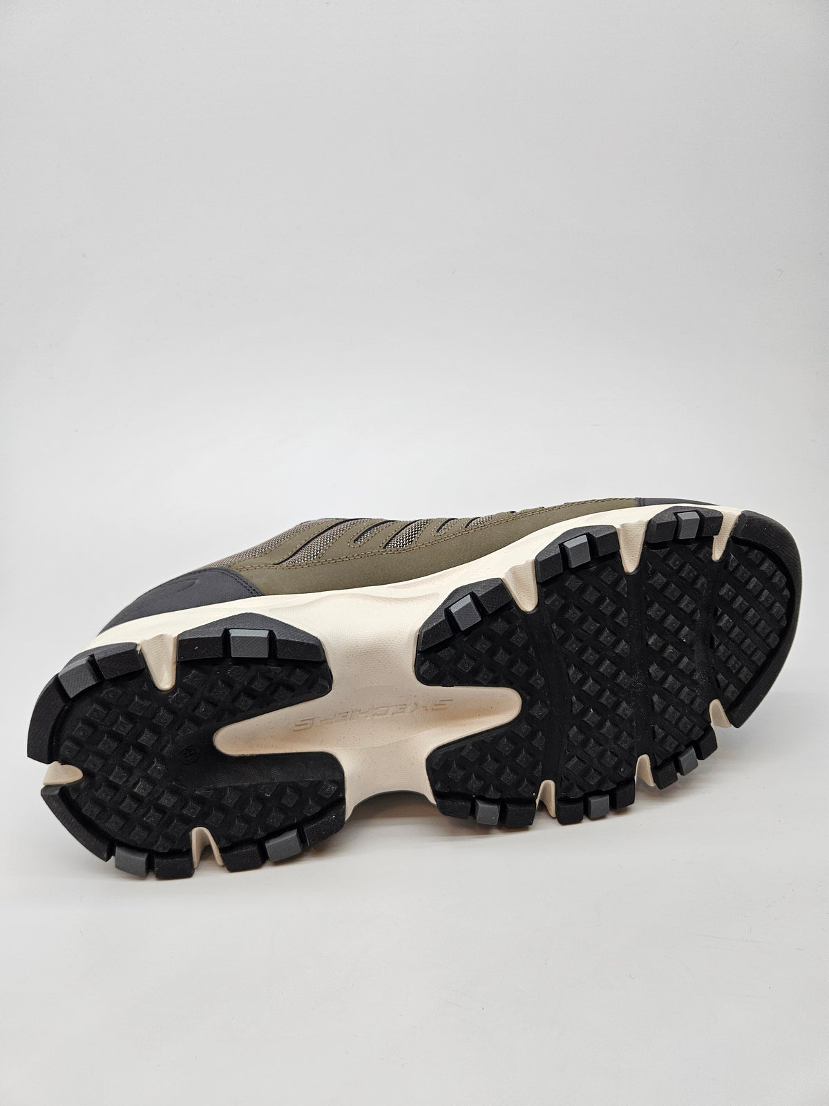 SKECHERS MEMORY NOVI ORIGINAL PATIKI BR 47.5