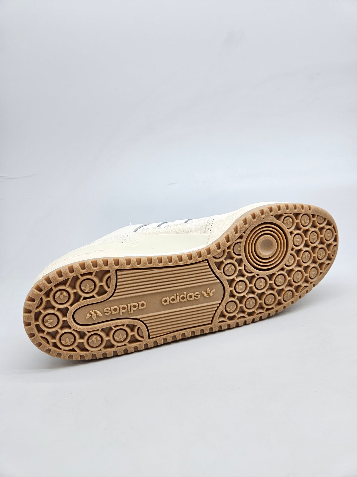 ADIDAS NOVI ORIGINAL PATIKI BR 42