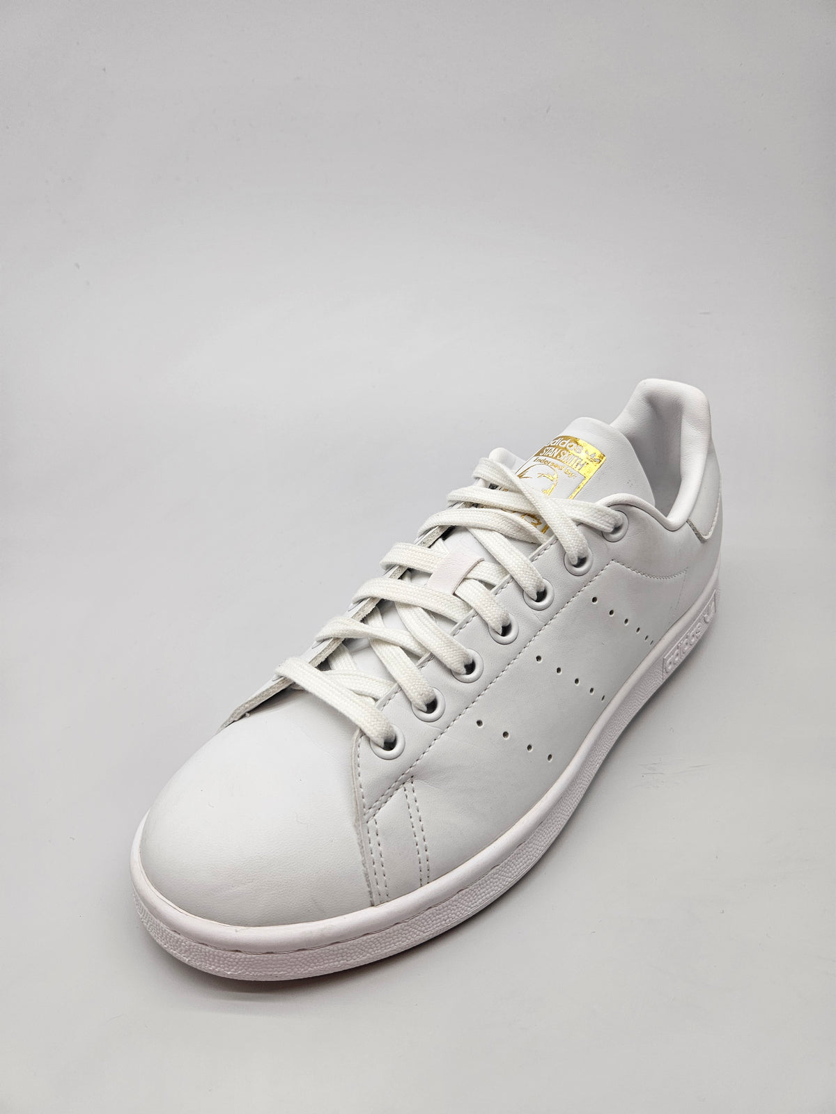 ADIDAS NOVI ORIGINAL PATIKI BR 40.5