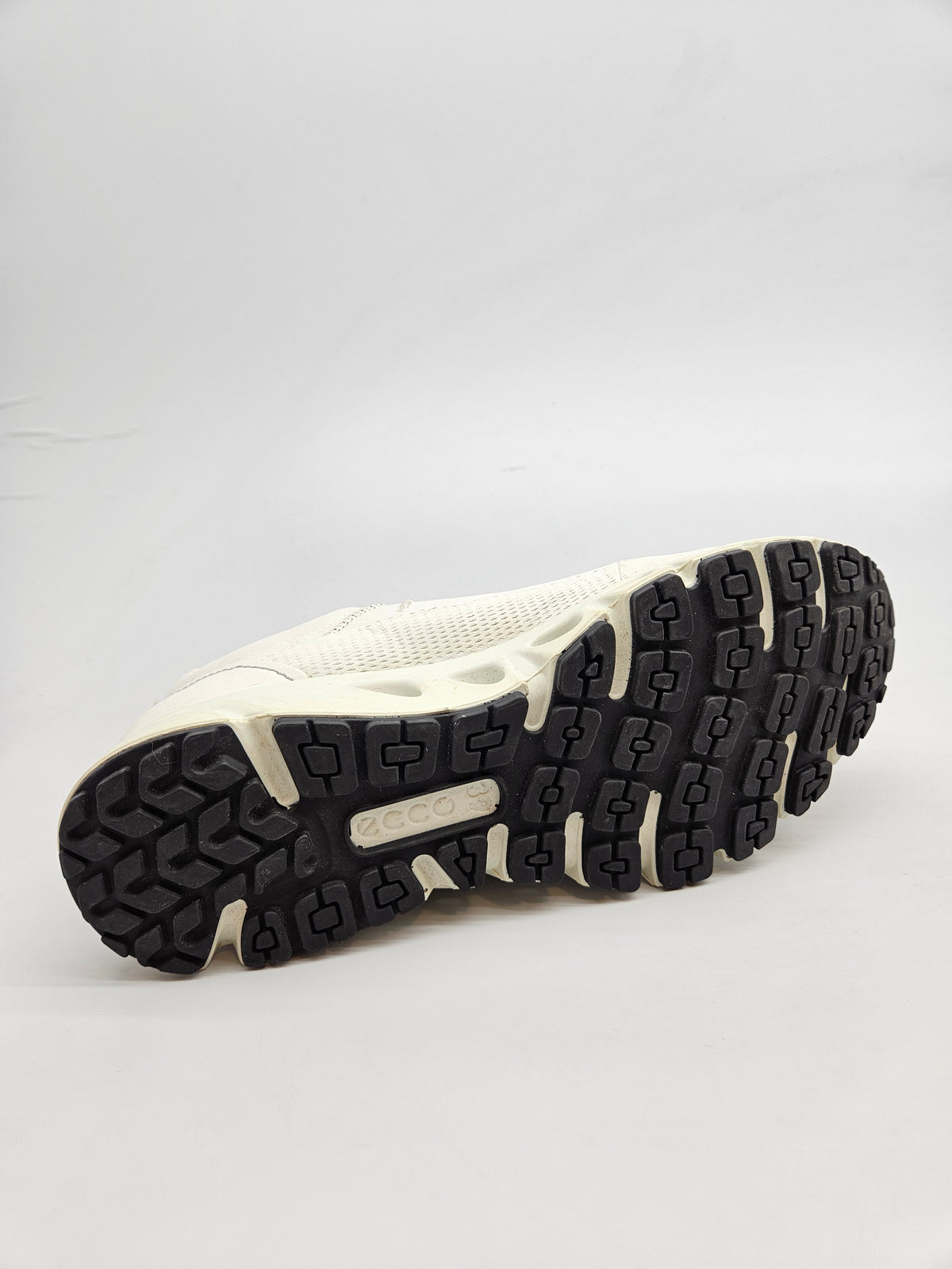 ECCO GORETEX ORIGINAL VODOTPORNI PATIKI BR 39