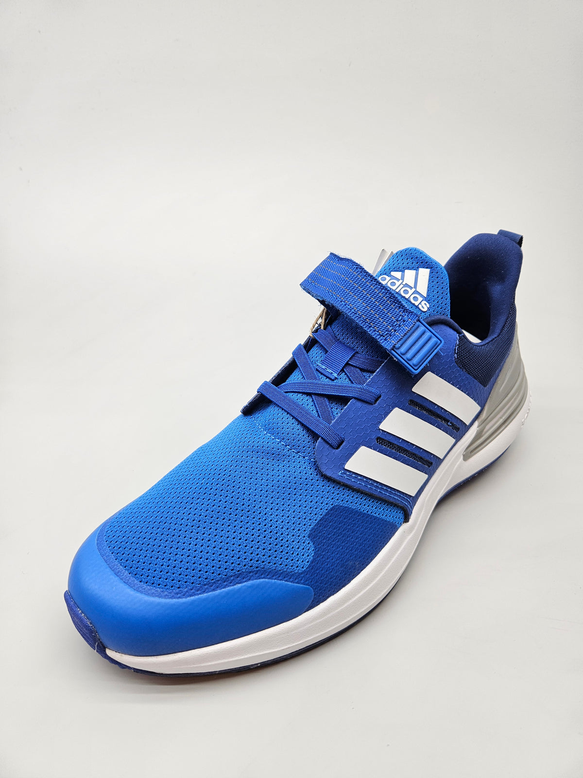 ADIDAS NOVI ORIGINAL PATIKI BR 39