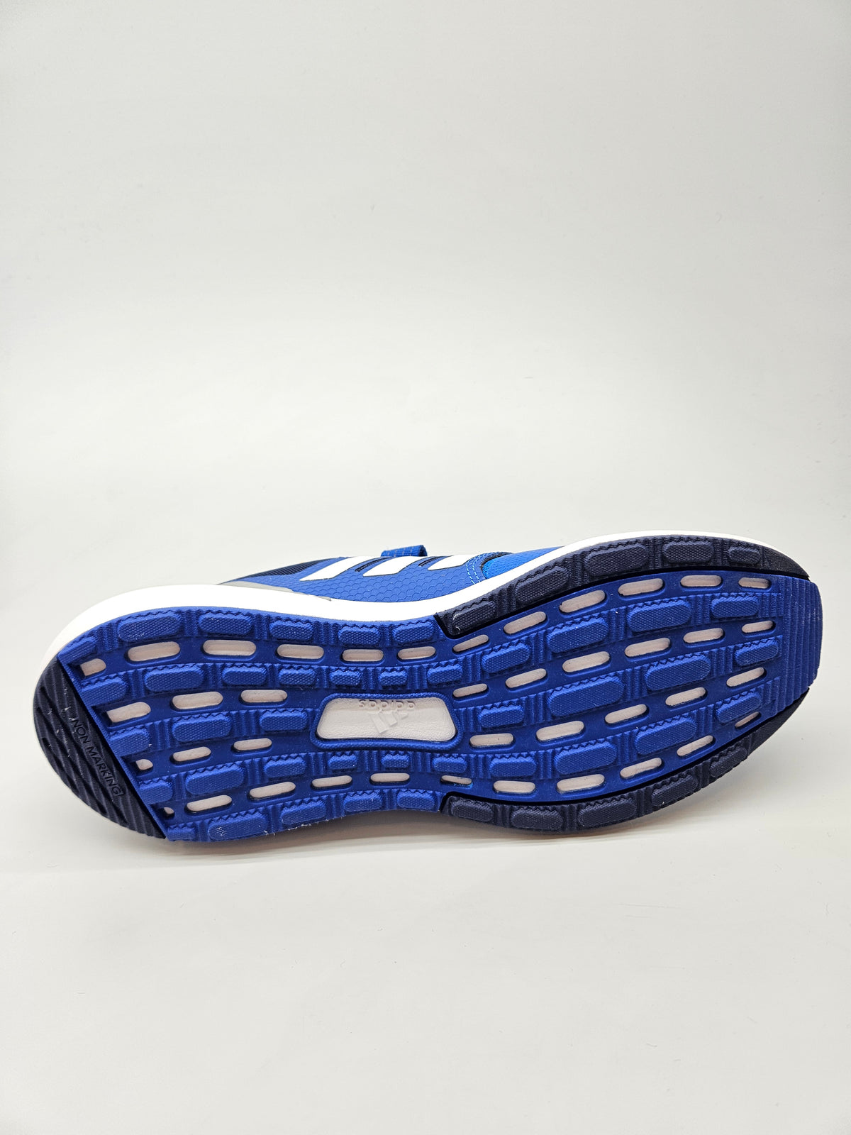 ADIDAS NOVI ORIGINAL PATIKI BR 39