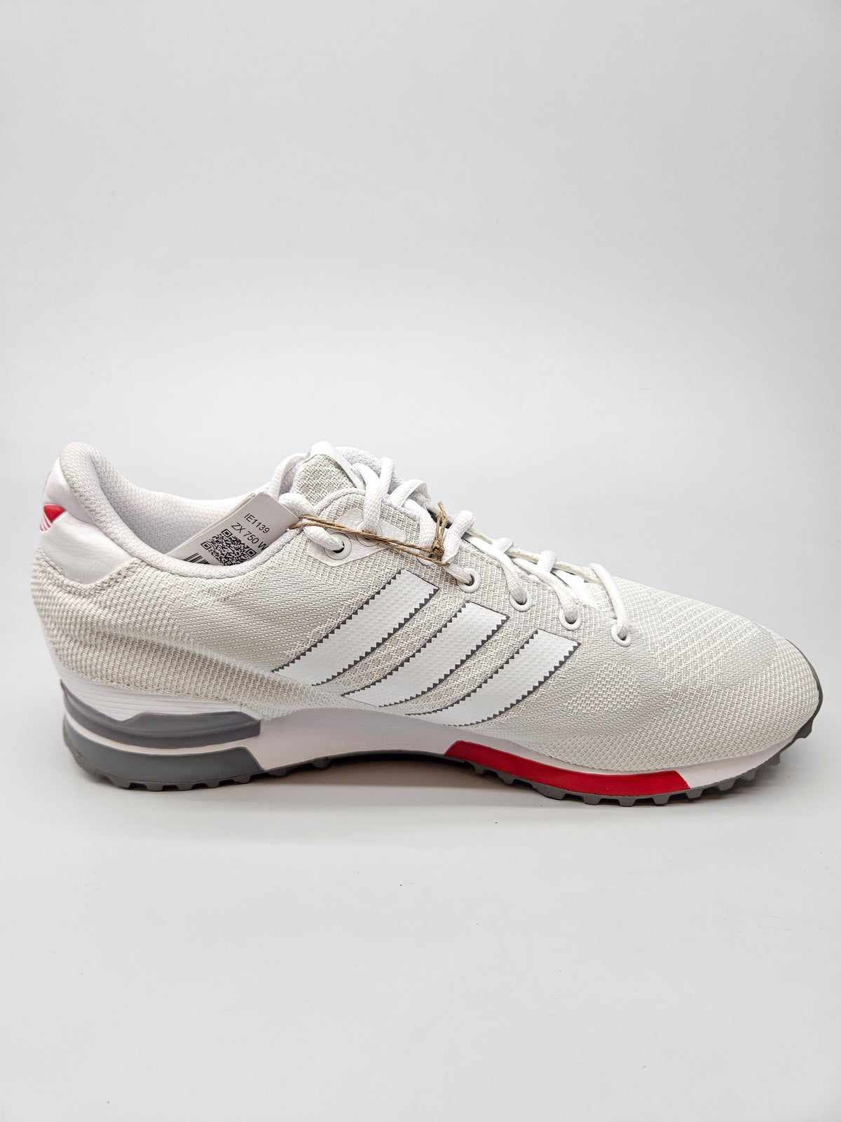 ADIDAS NOVI ORIGINAL PATIKI BR 46