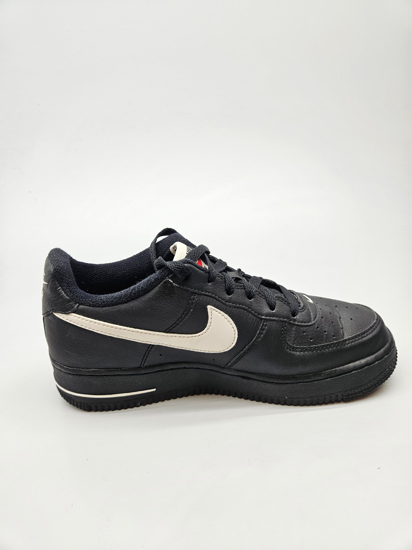 NIKE AF1 ORIGINAL PATIKI BR 38.5