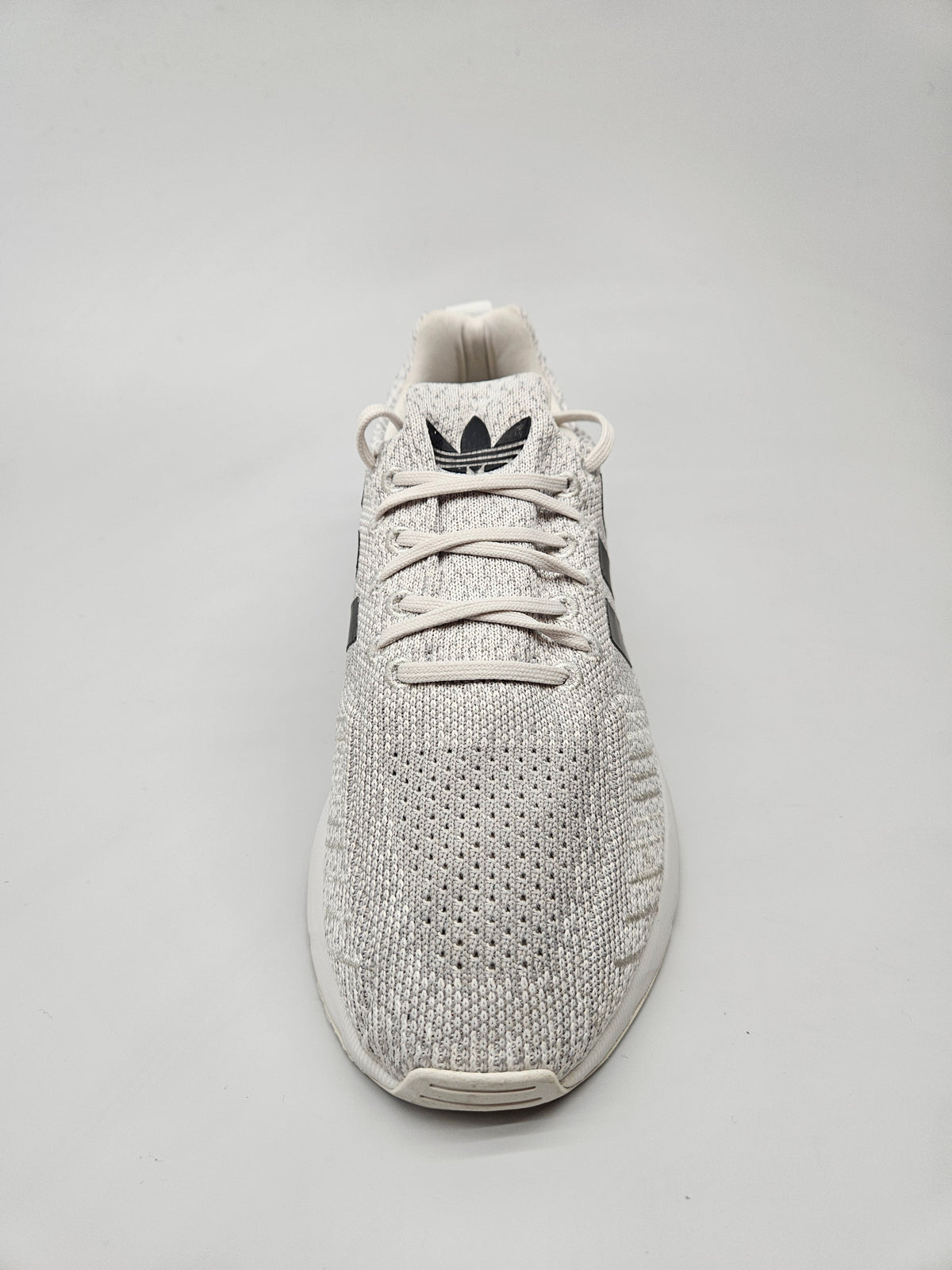 ADIDAS NOVI ORIGINAL PATIKI BR 40