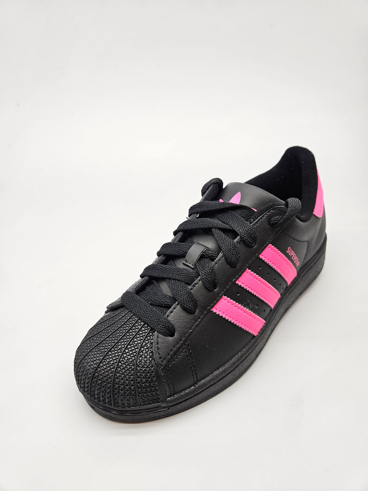 ADIDAS SUPERSTAR ORIGINAL PATIKI BR 38.5