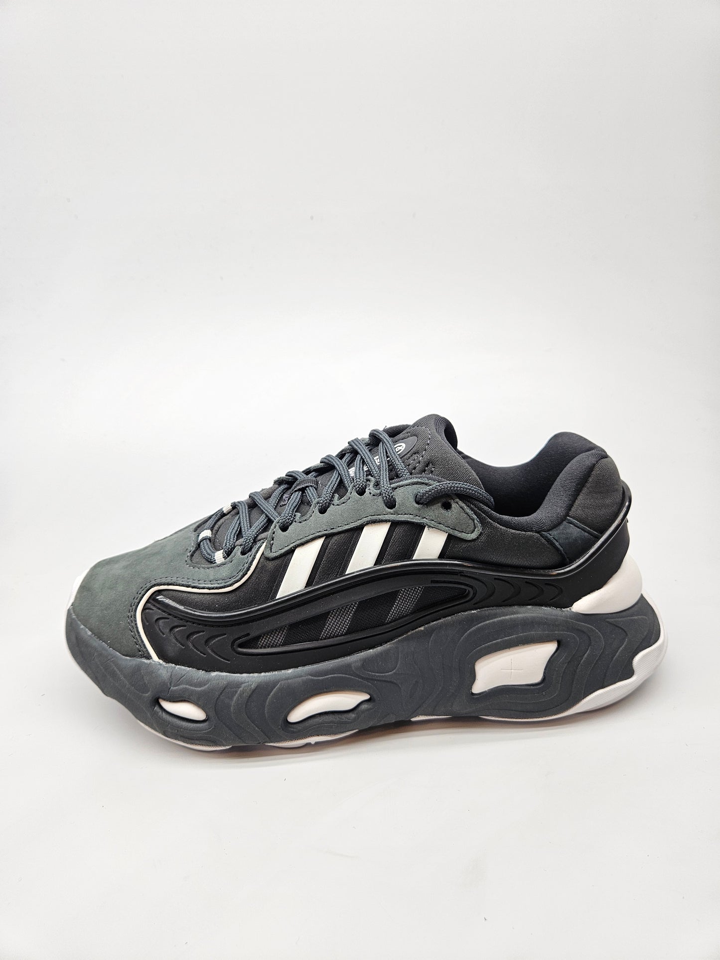 ADIDAS NOVI ORIGINAL PATIKI BR 37