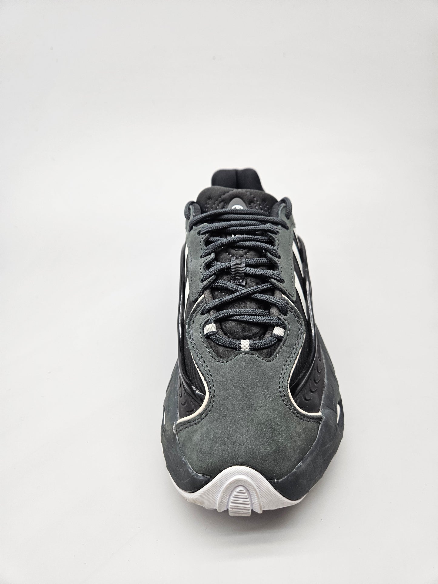 ADIDAS NOVI ORIGINAL PATIKI BR 37