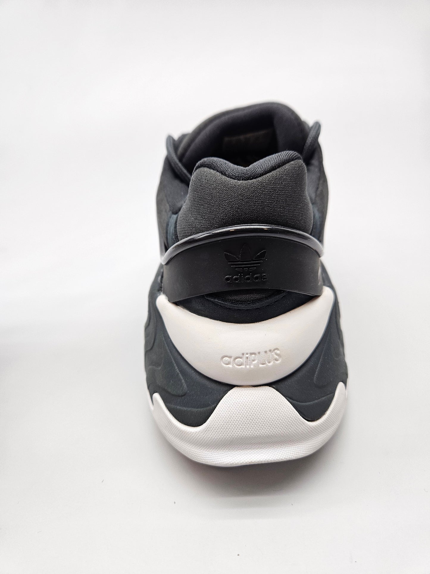 ADIDAS NOVI ORIGINAL PATIKI BR 37