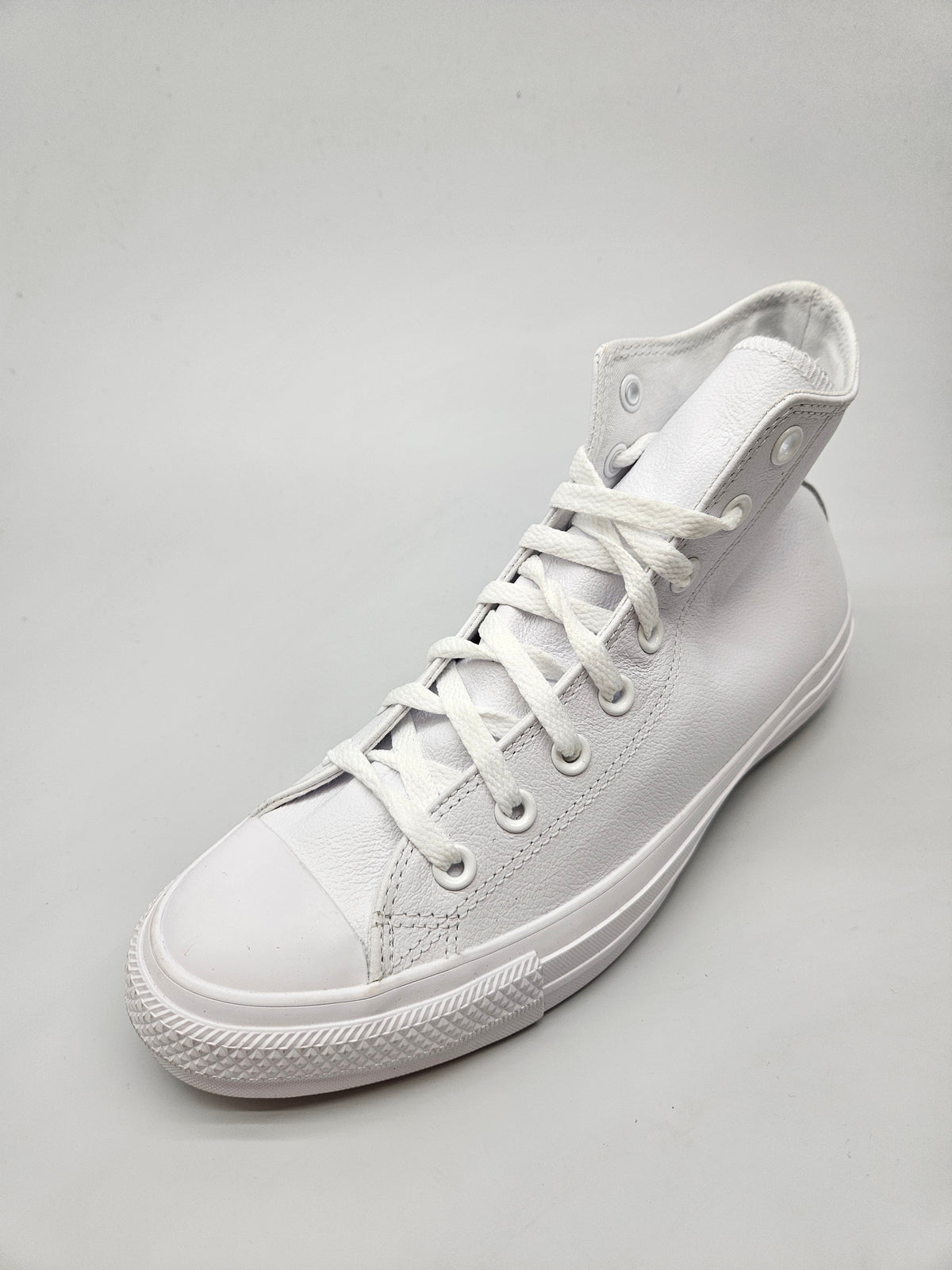 CONVERSE ORIGINAL KOZNI PATIKI BR 41.5