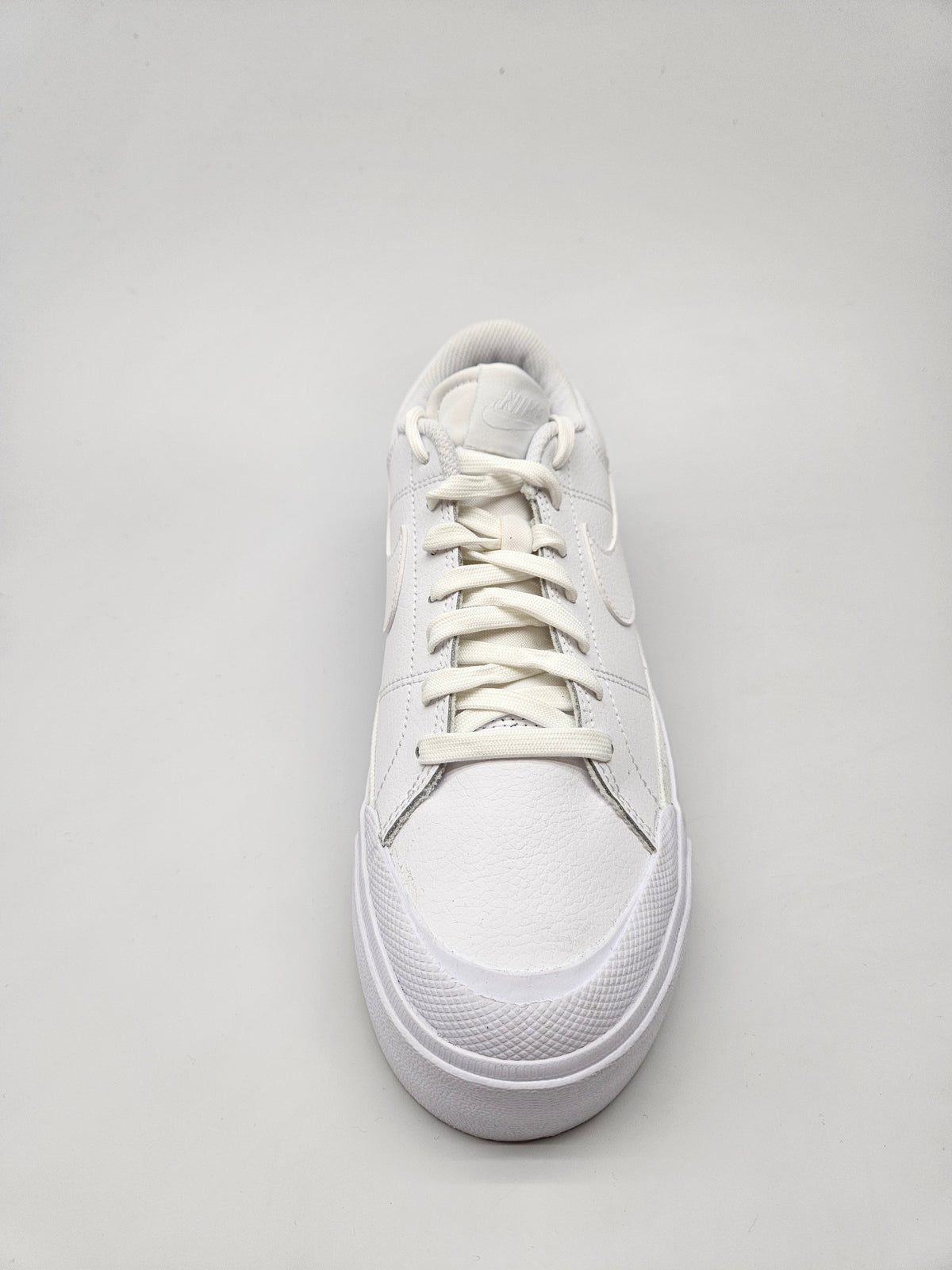 NIKE NOVI ORIGINAL PATIKI BR 40
