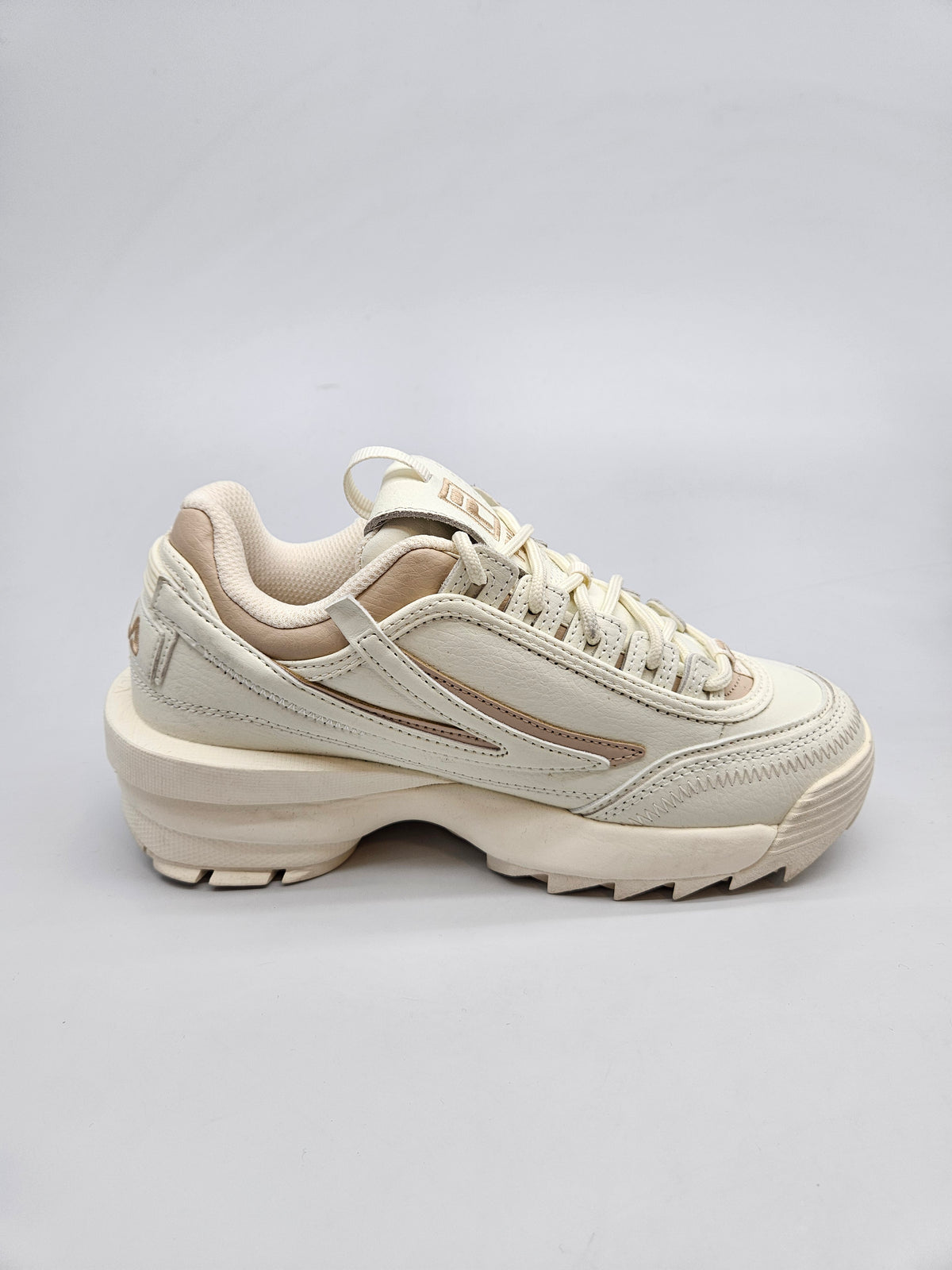 FILA NOVI ORIGINAL PATIKI BR 37.5
