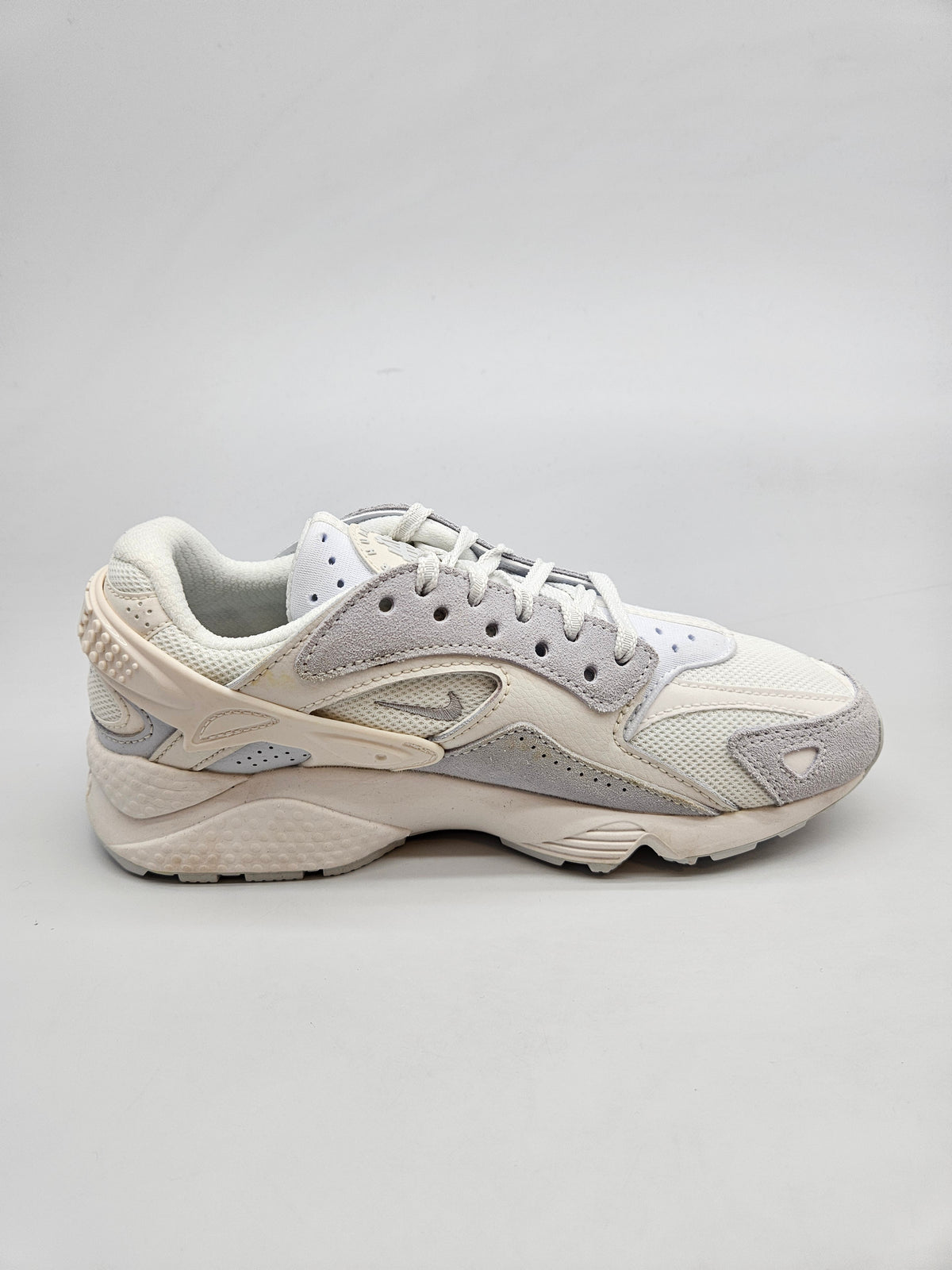 NIKE ORIGINAL NOVI PATIKI BR 37.5