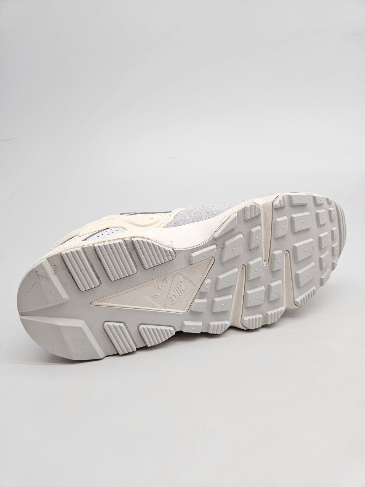 NIKE ORIGINAL NOVI PATIKI BR 37.5