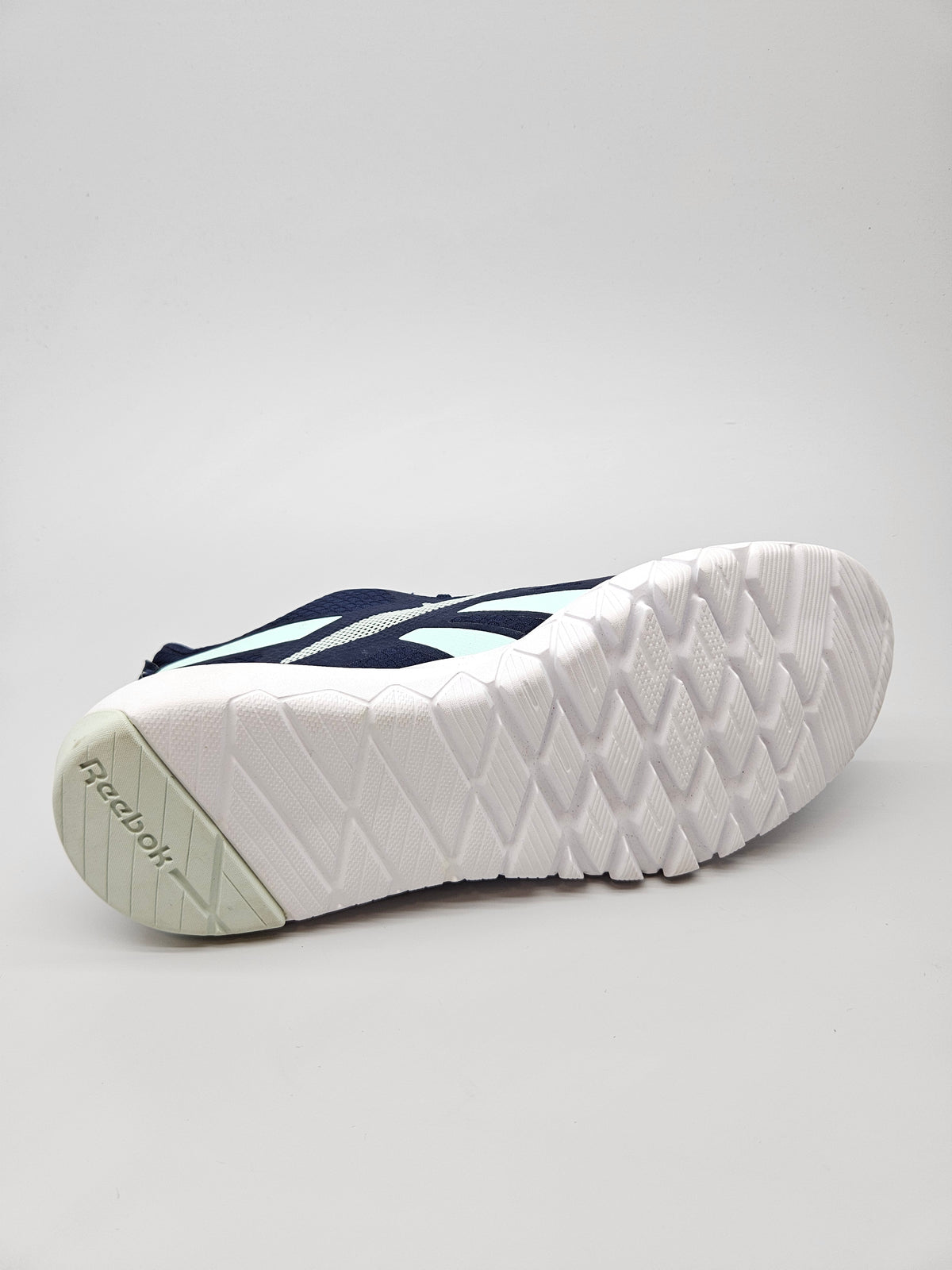 REEBOK NOVI ORIGINAL PATIKI BR 40.5
