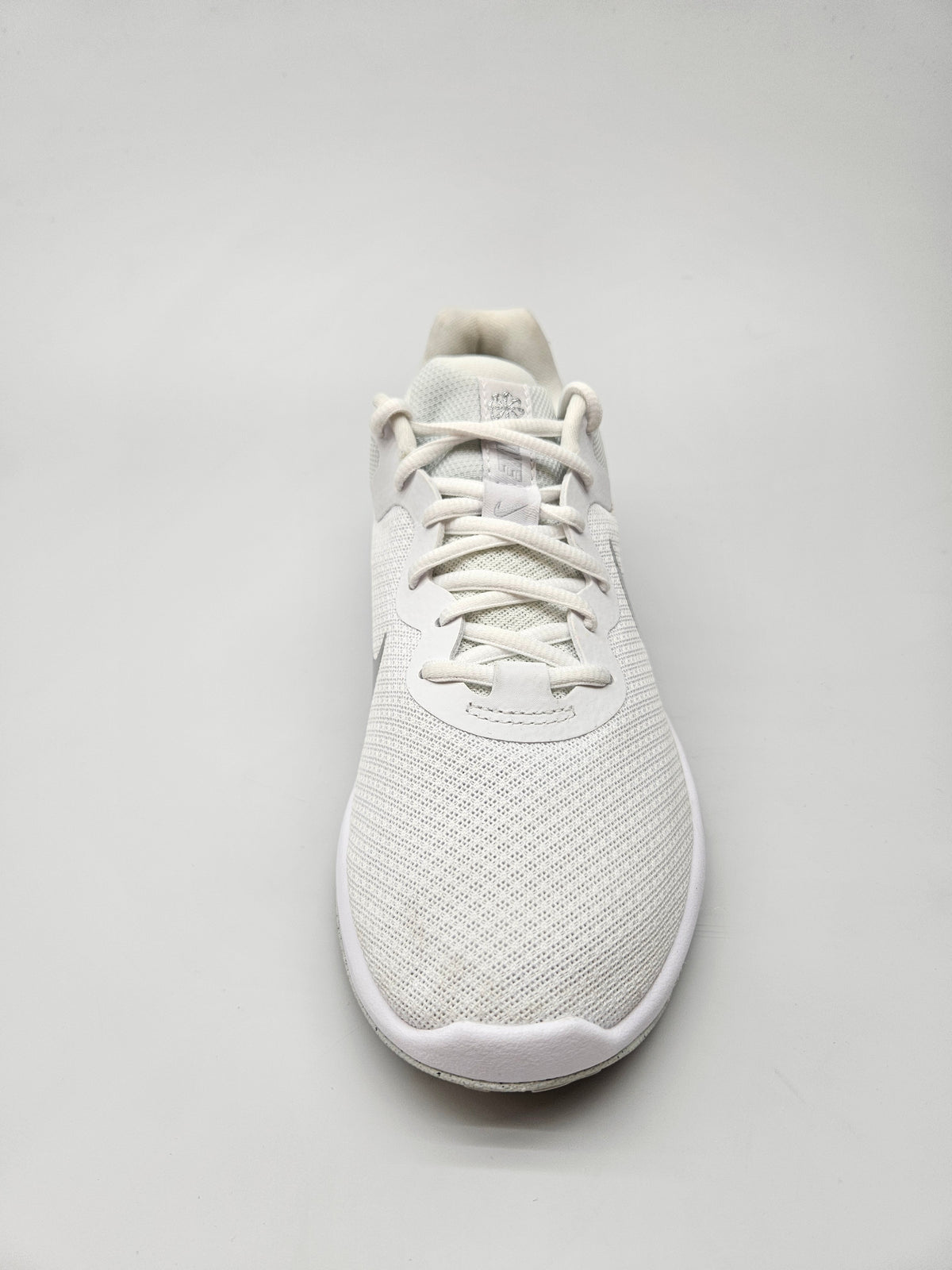NIKE NOVI ORIGINAL PATIKI BR 40.5