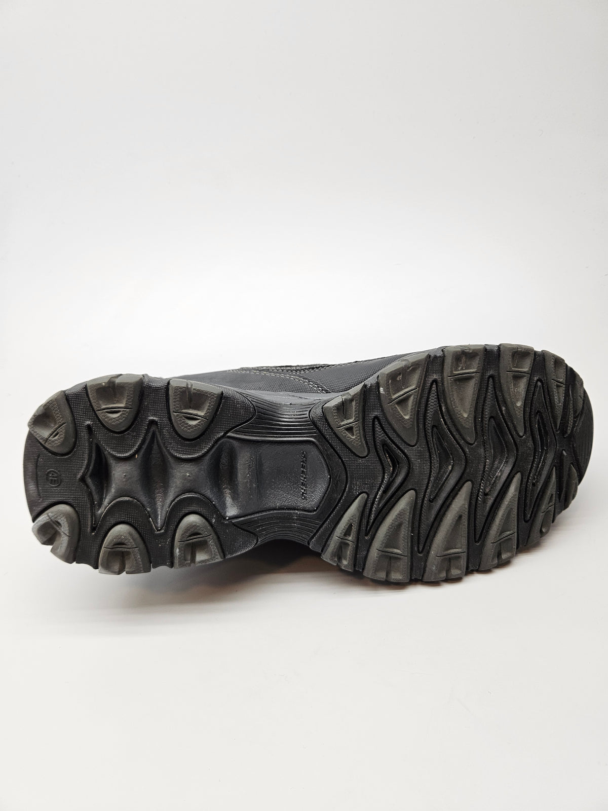 SKECHERS MEMORY ORIGINAL PATIKI SO CELIK BR 44