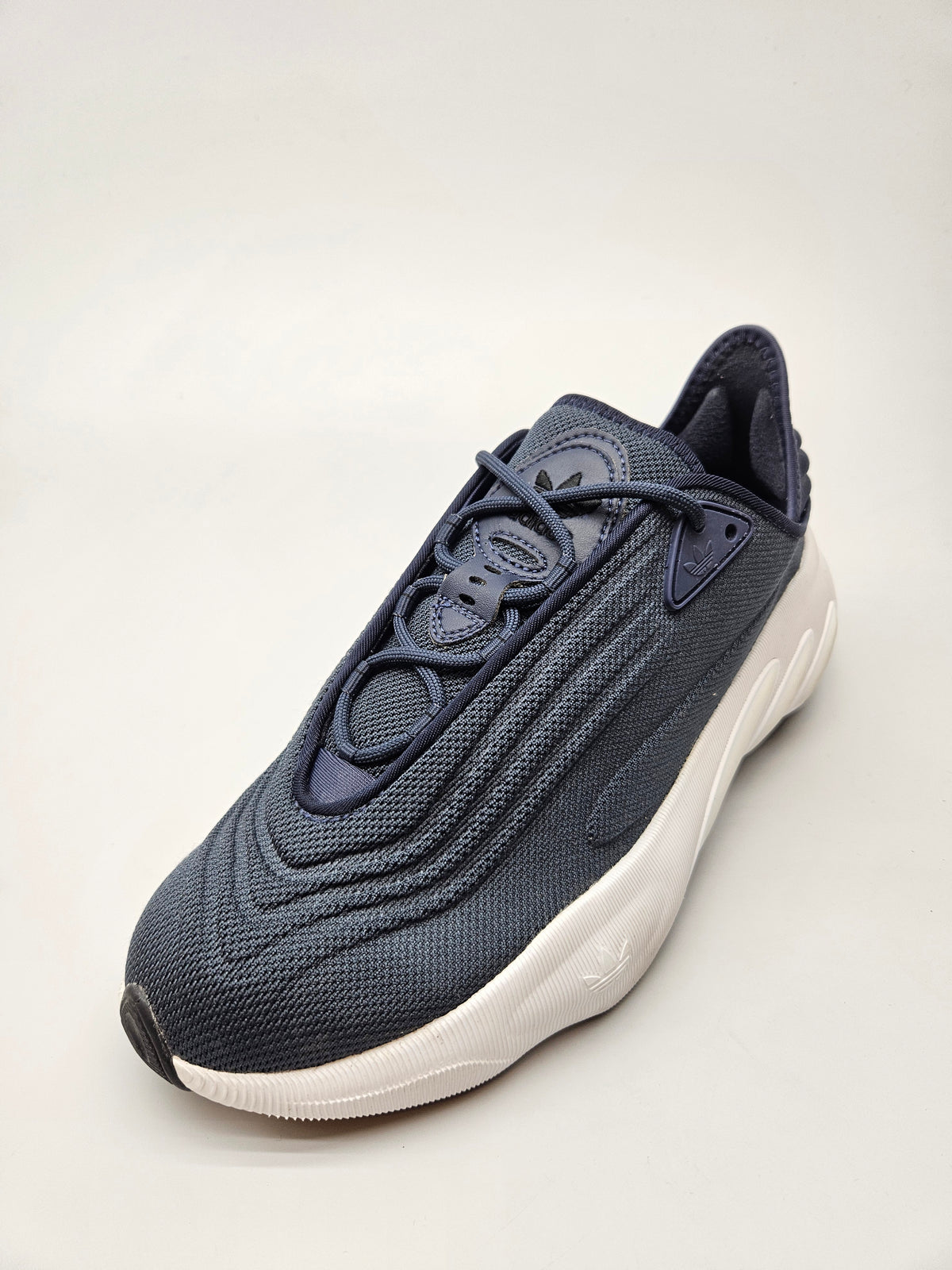 ADIDAS NOVI ORIGINAL PATIKI BR 42
