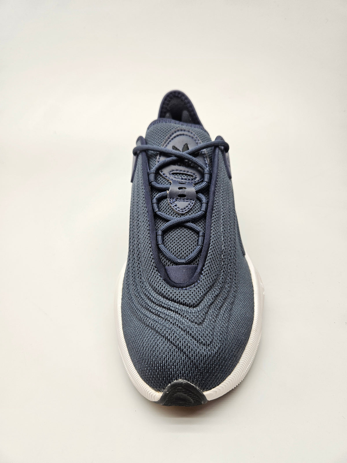 ADIDAS NOVI ORIGINAL PATIKI BR 42
