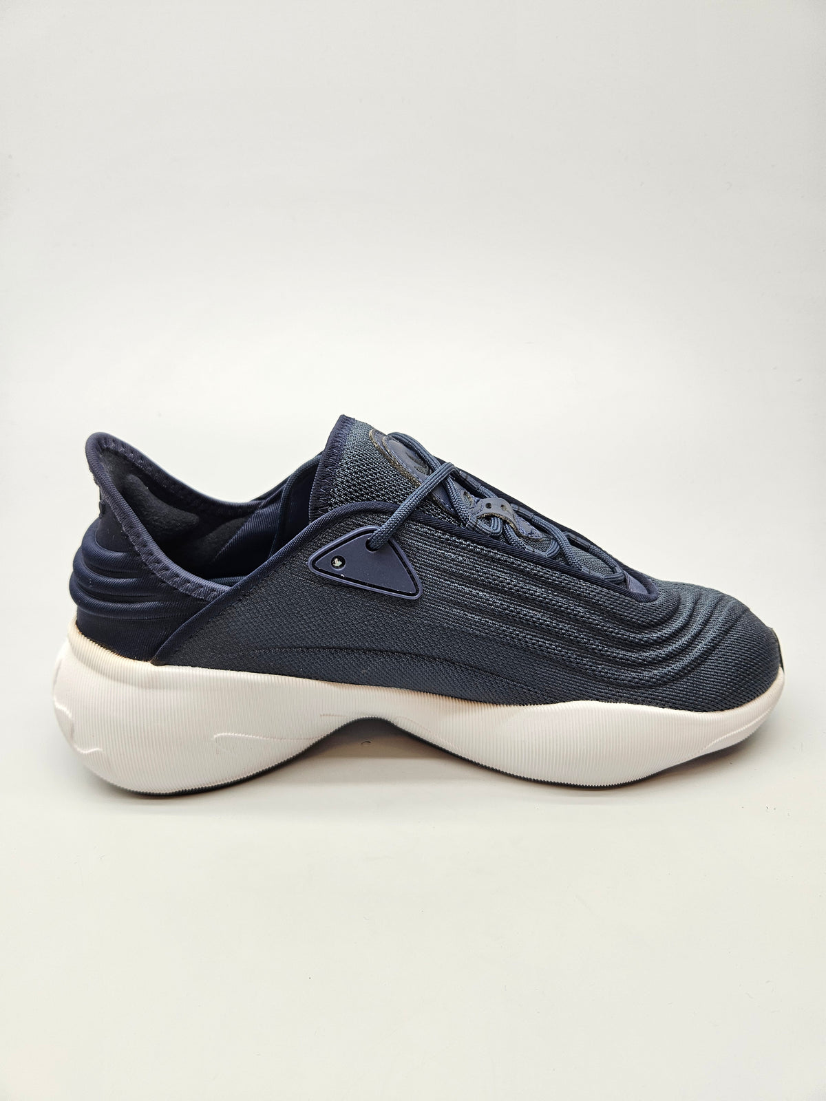 ADIDAS NOVI ORIGINAL PATIKI BR 42