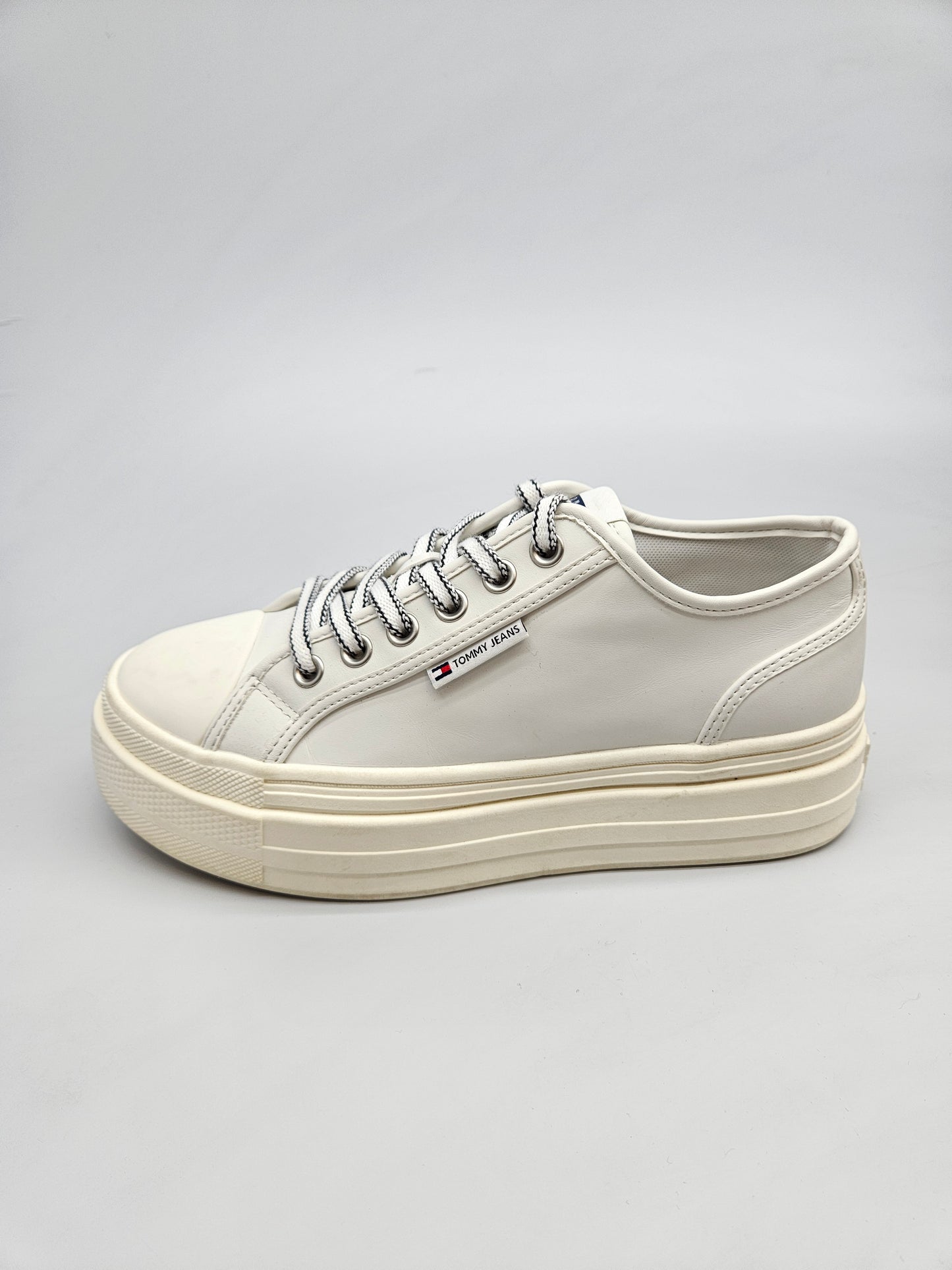 TOMMY HILFIGER ORIGINAL PATIKI BR 40