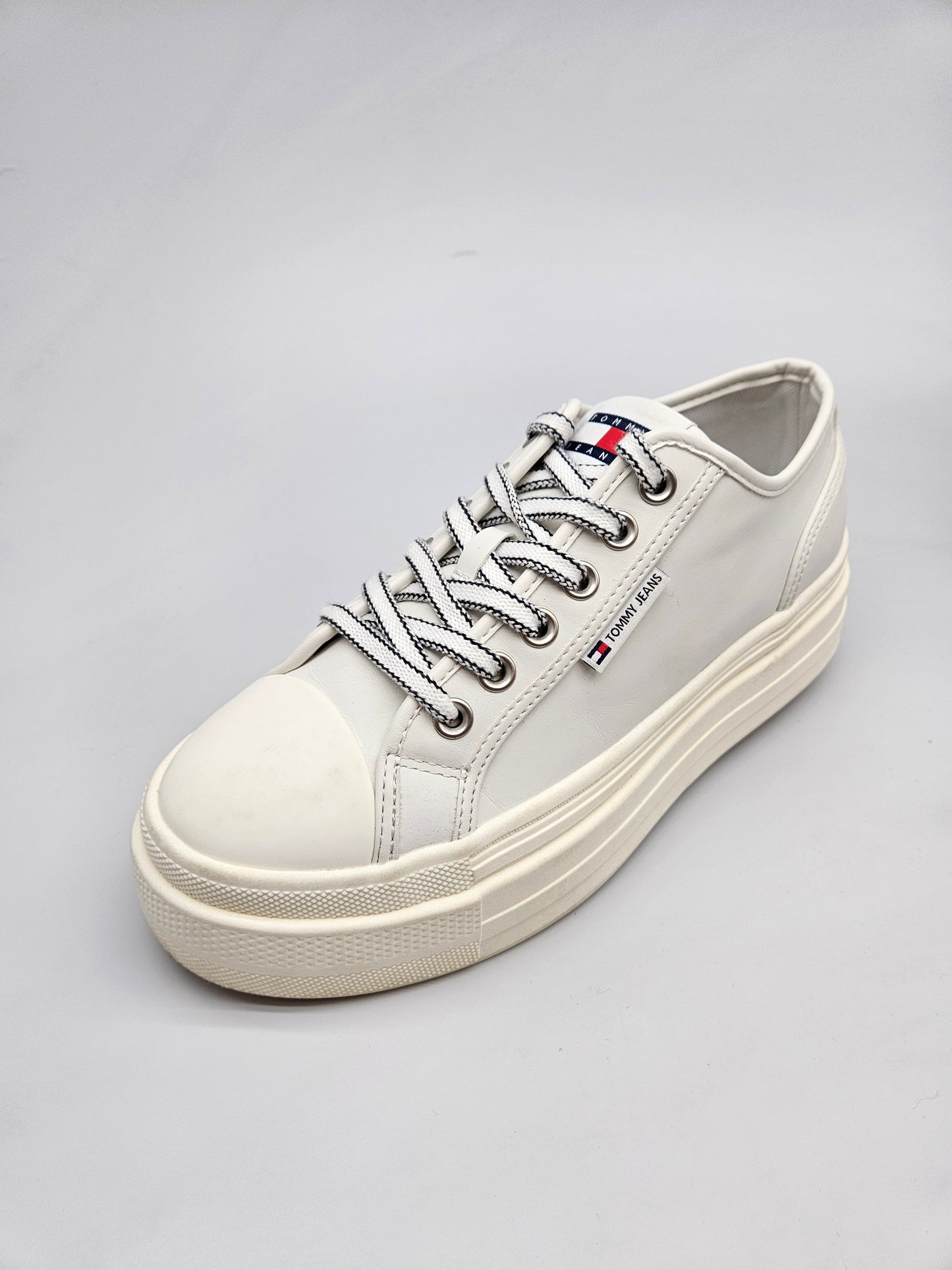 TOMMY HILFIGER ORIGINAL PATIKI BR 40