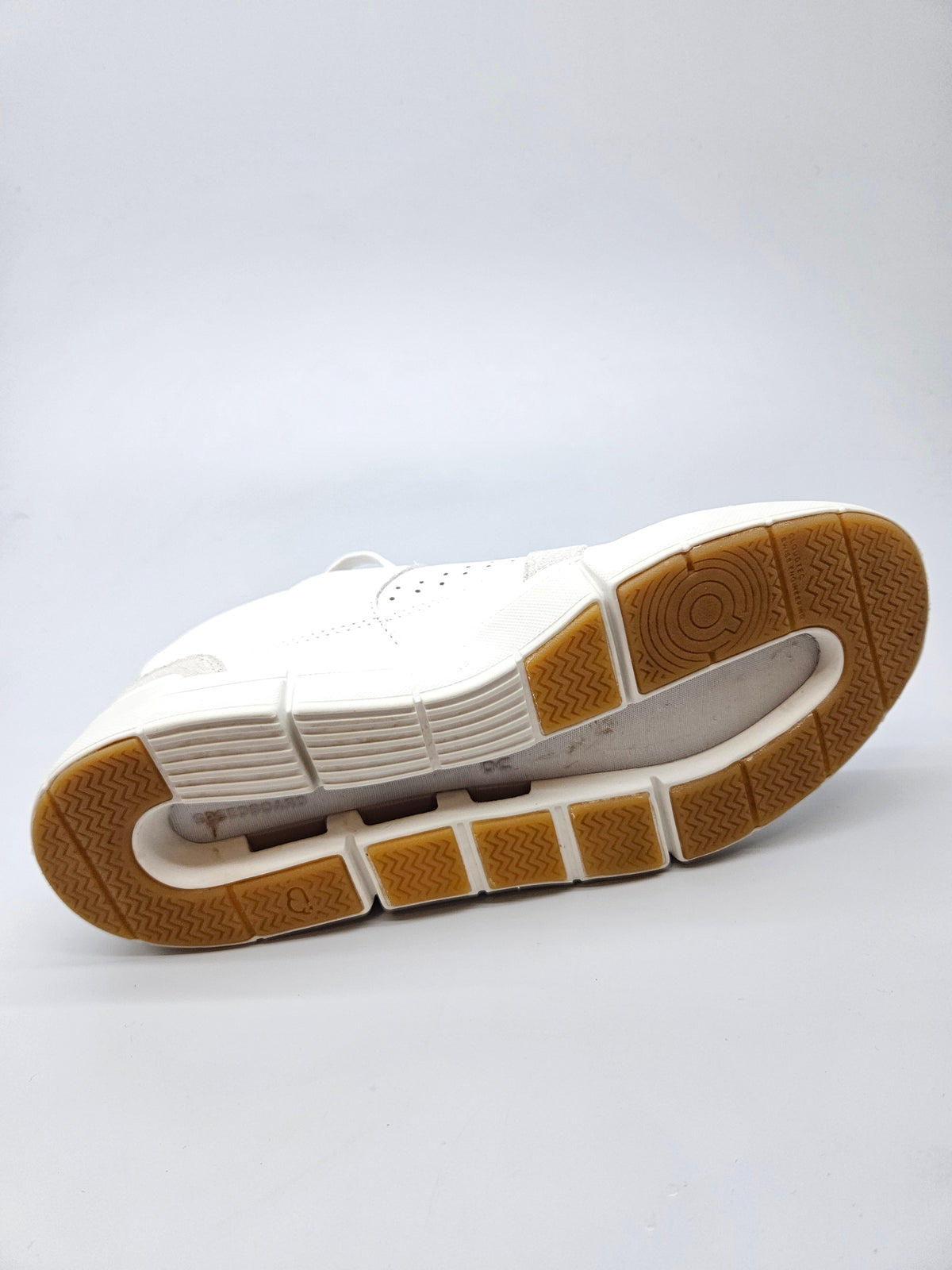ON RUNNING ORIGINAL PATIKI BR 40