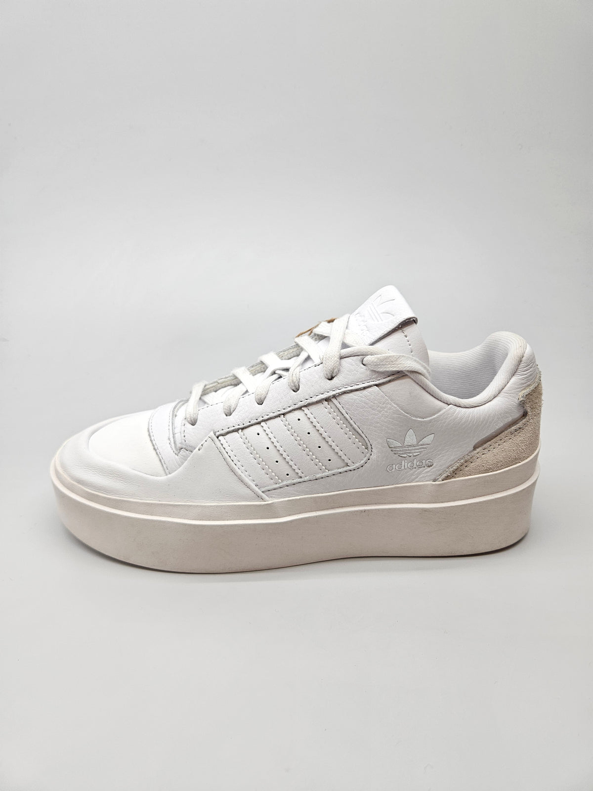 ADIDAS NOVI ORIGINAL PATIKI BR 40