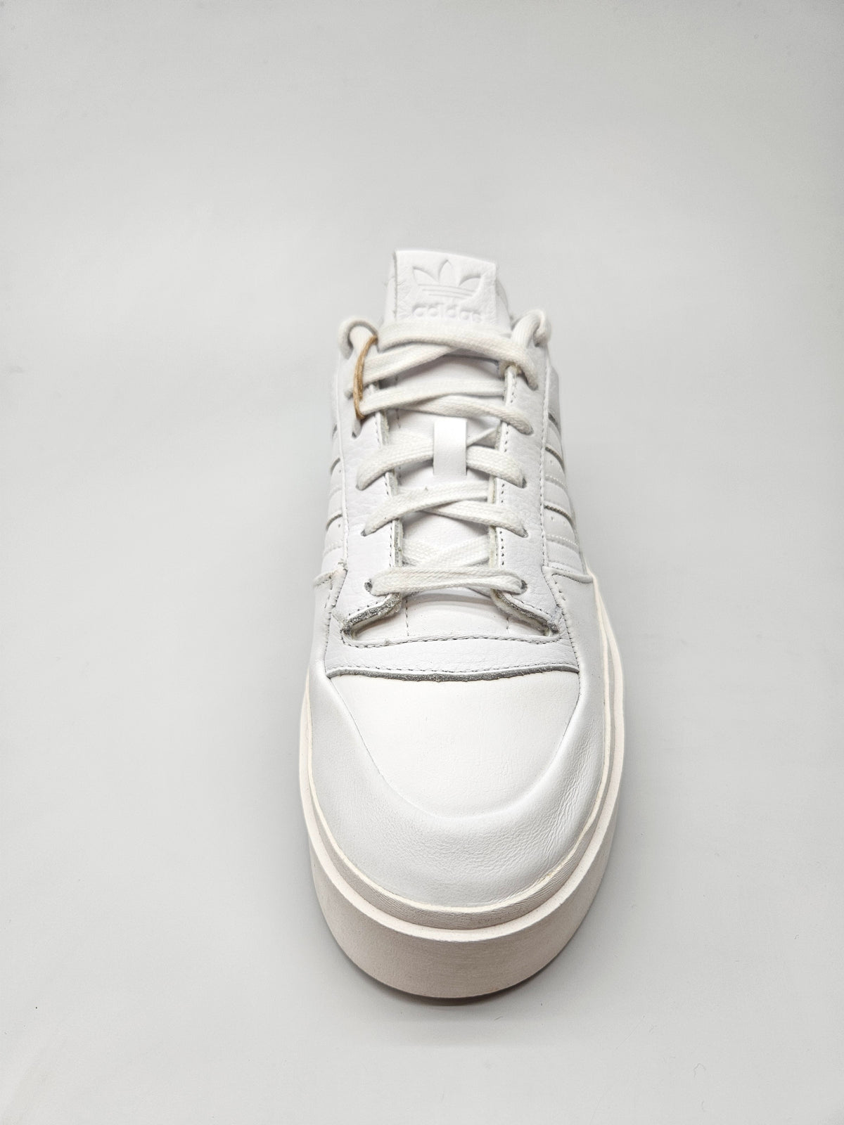 ADIDAS NOVI ORIGINAL PATIKI BR 40