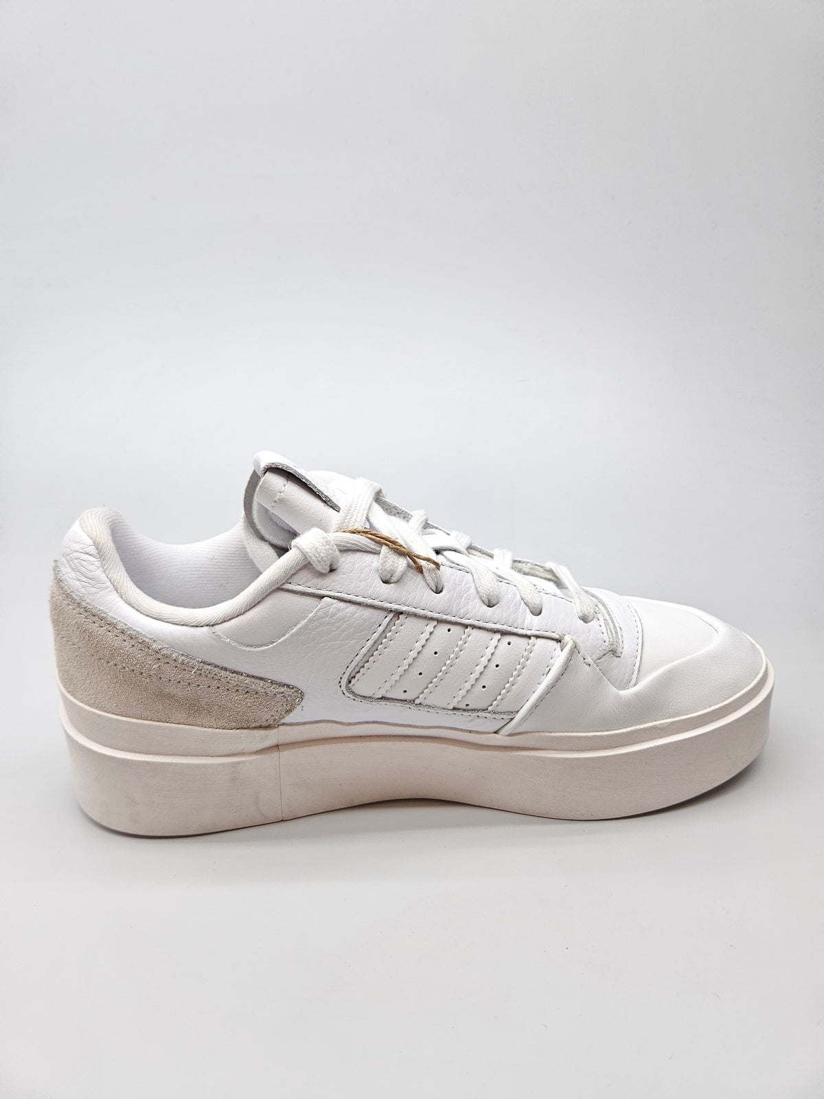 ADIDAS NOVI ORIGINAL PATIKI BR 40