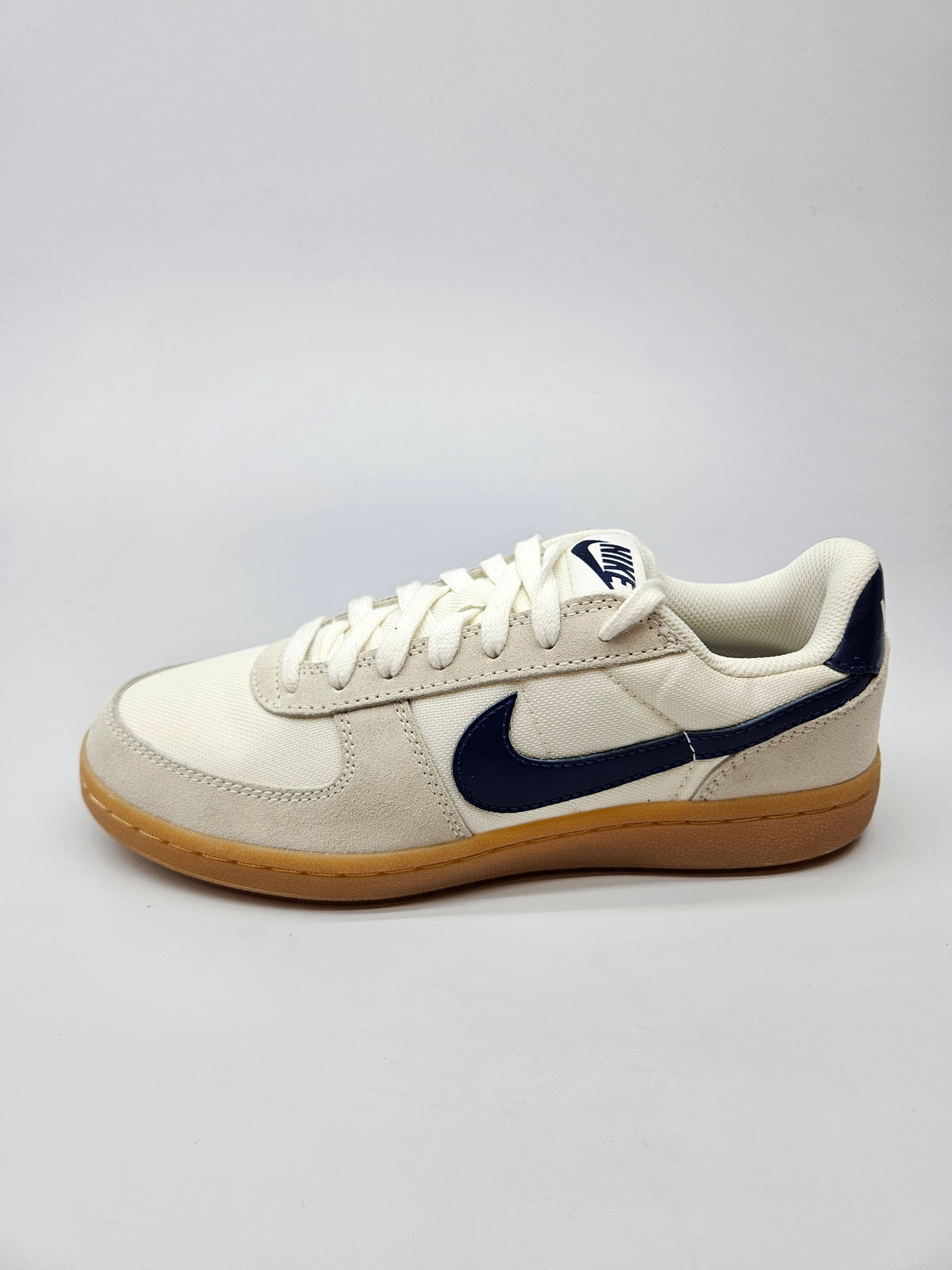 NIKE NOVI ORIGINAL PATIKI BR 38.5