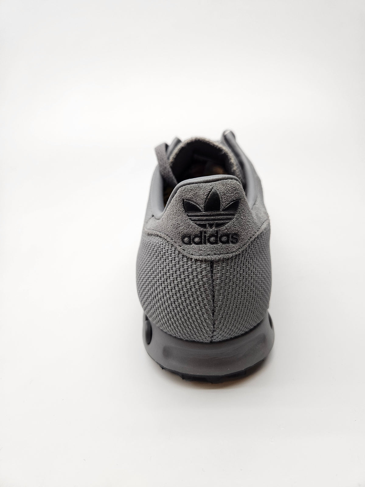 ADIDAS NOVI ORIGINAL PATIKI 43