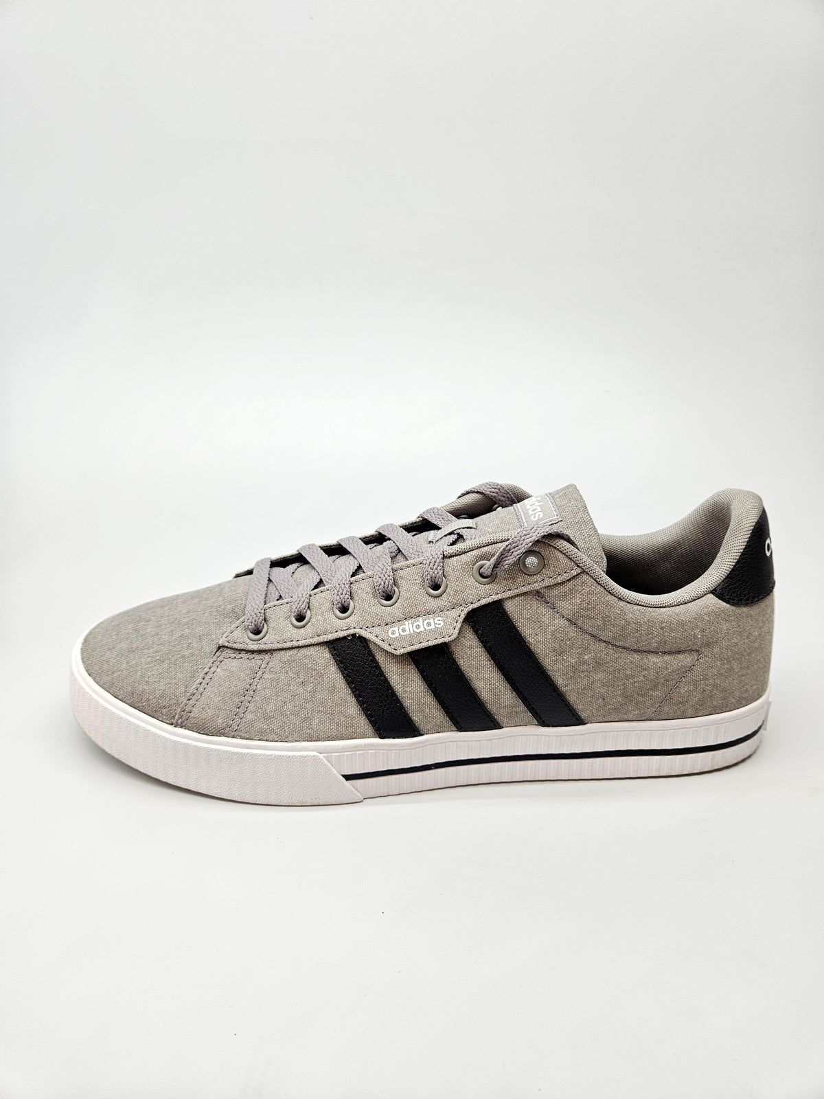 ADIDAS ORIGINAL PATIKI BR 46.5