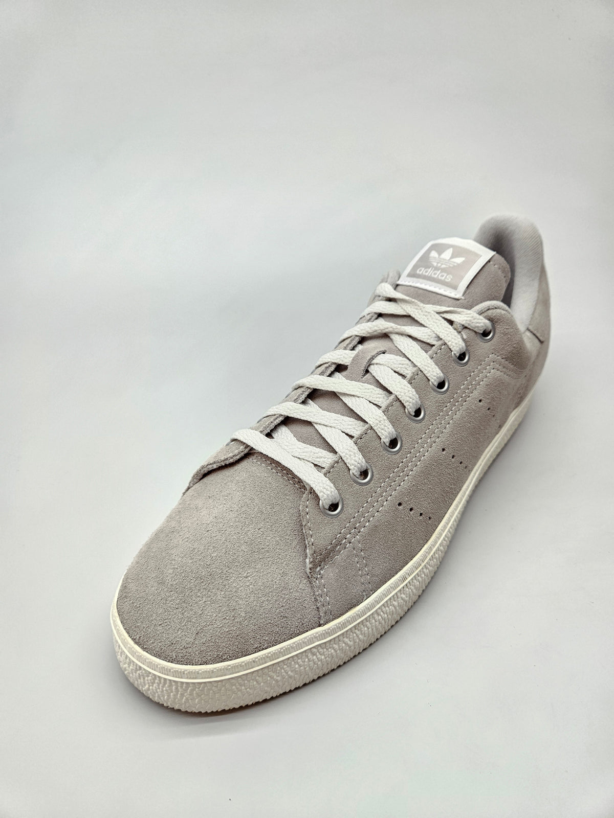 ADIDAS NOVI ORIGINAL PATIKI BR 46.5
