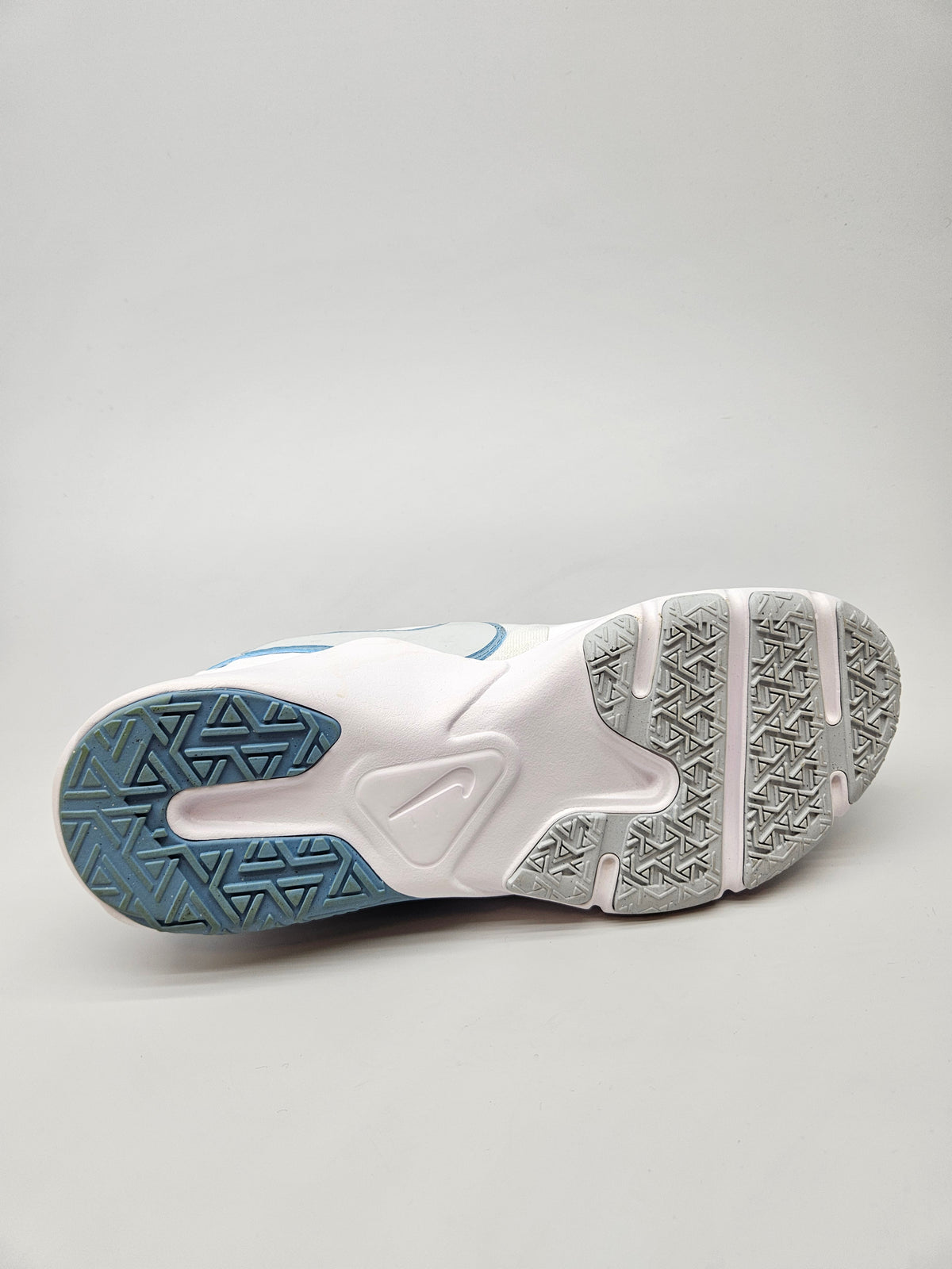 NIKE ORIGINAL KOZNI BR 40.5