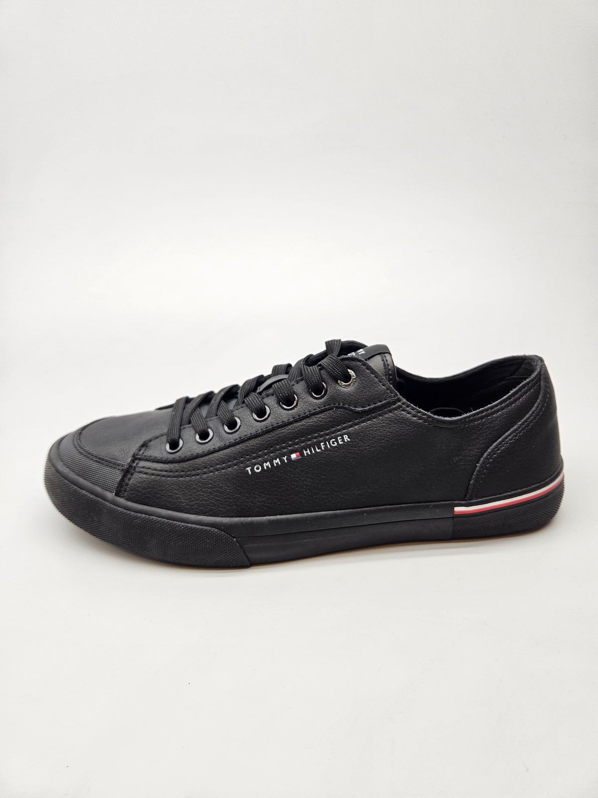 TOMMY  HILFIGER ORIGINAL PATIKI BR 43