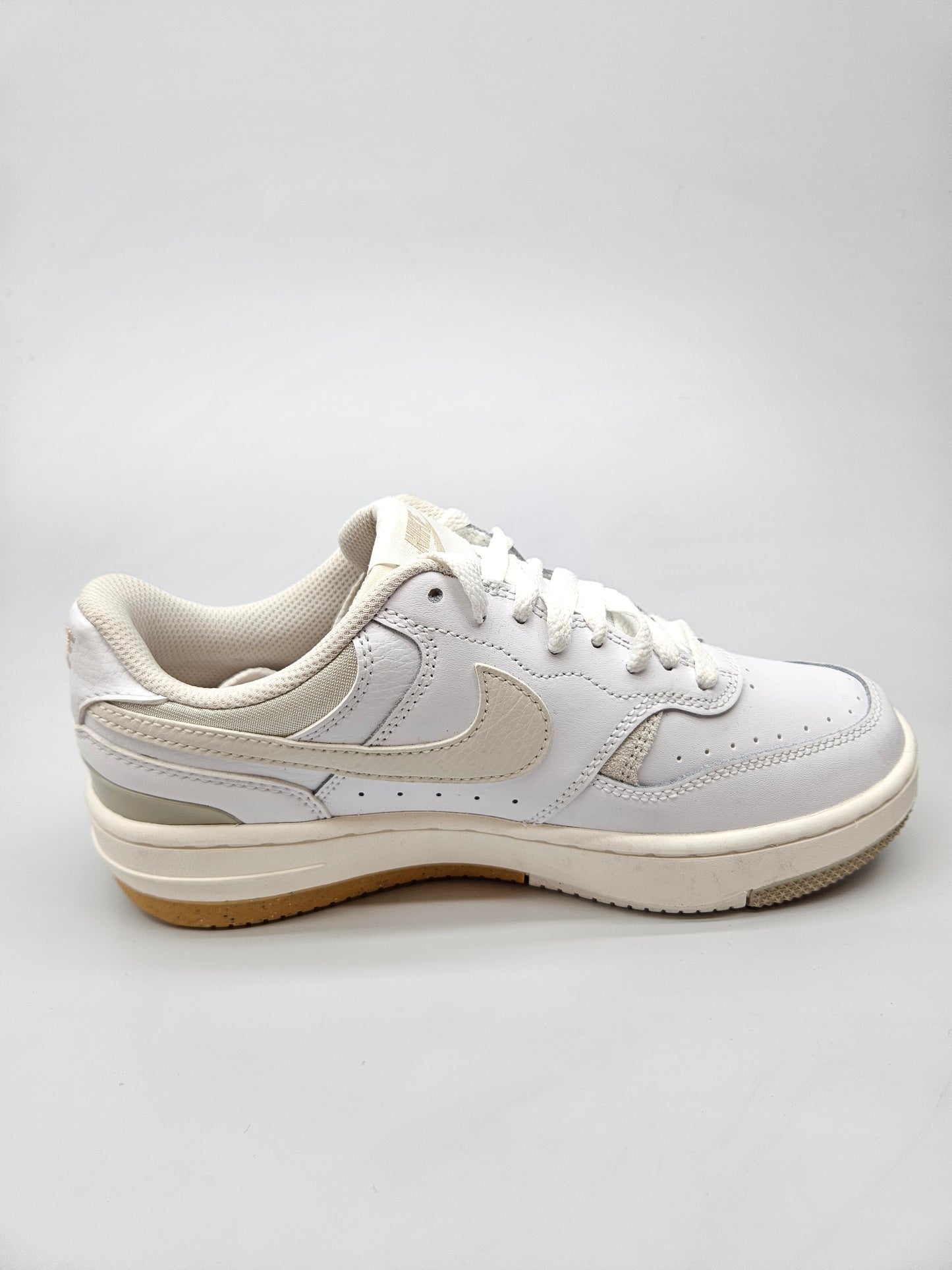 NIKE NOVI ORIGINAL PATIKI BR 37.5