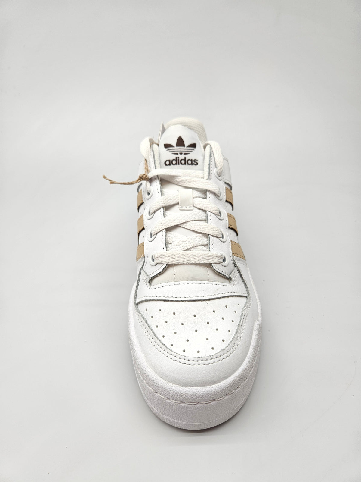 ADIDAS NOVI ORIGINAL PATIKI BR 38