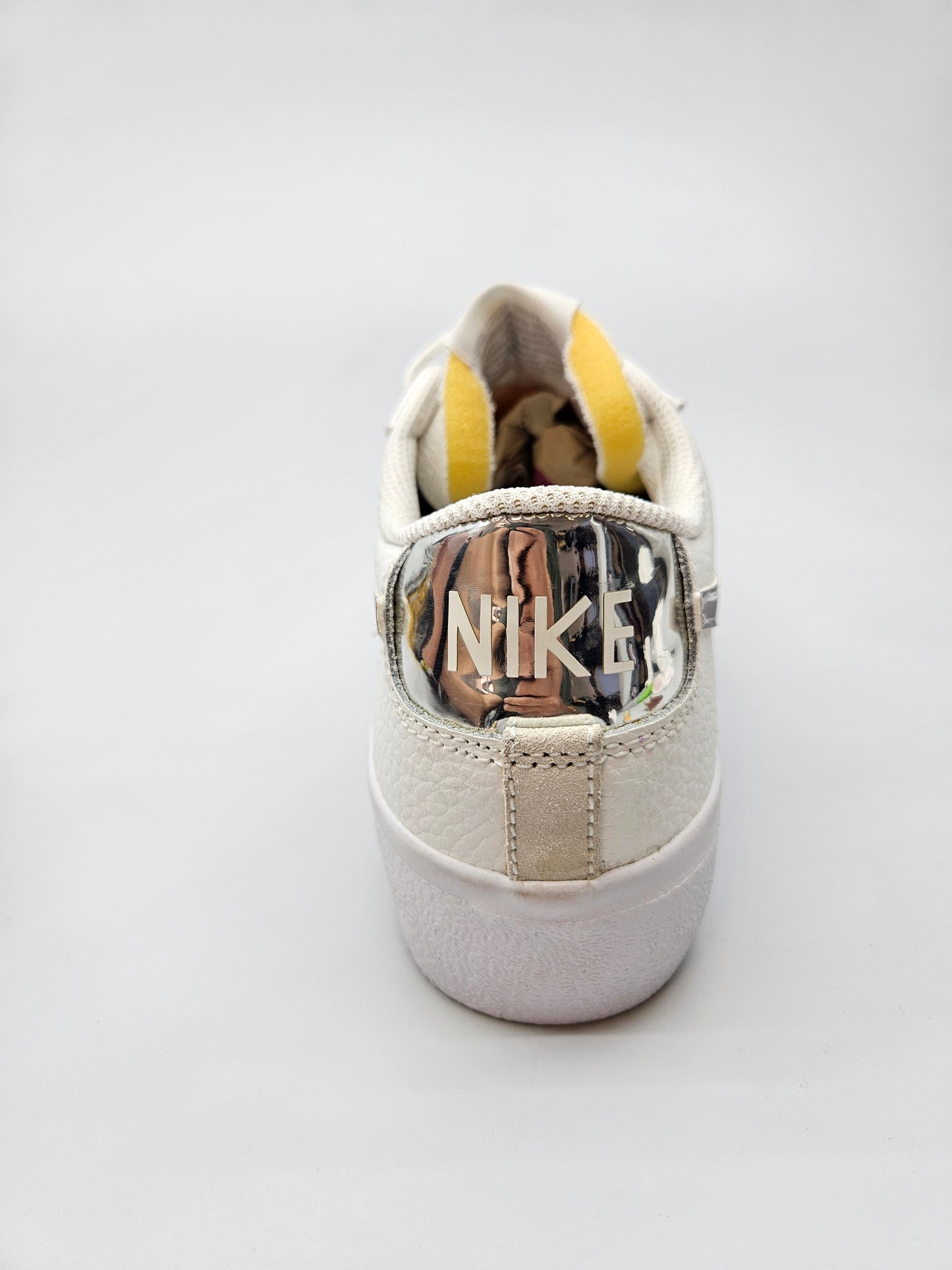 NIKE NOVI ORIGINAL PATIKI BR 39