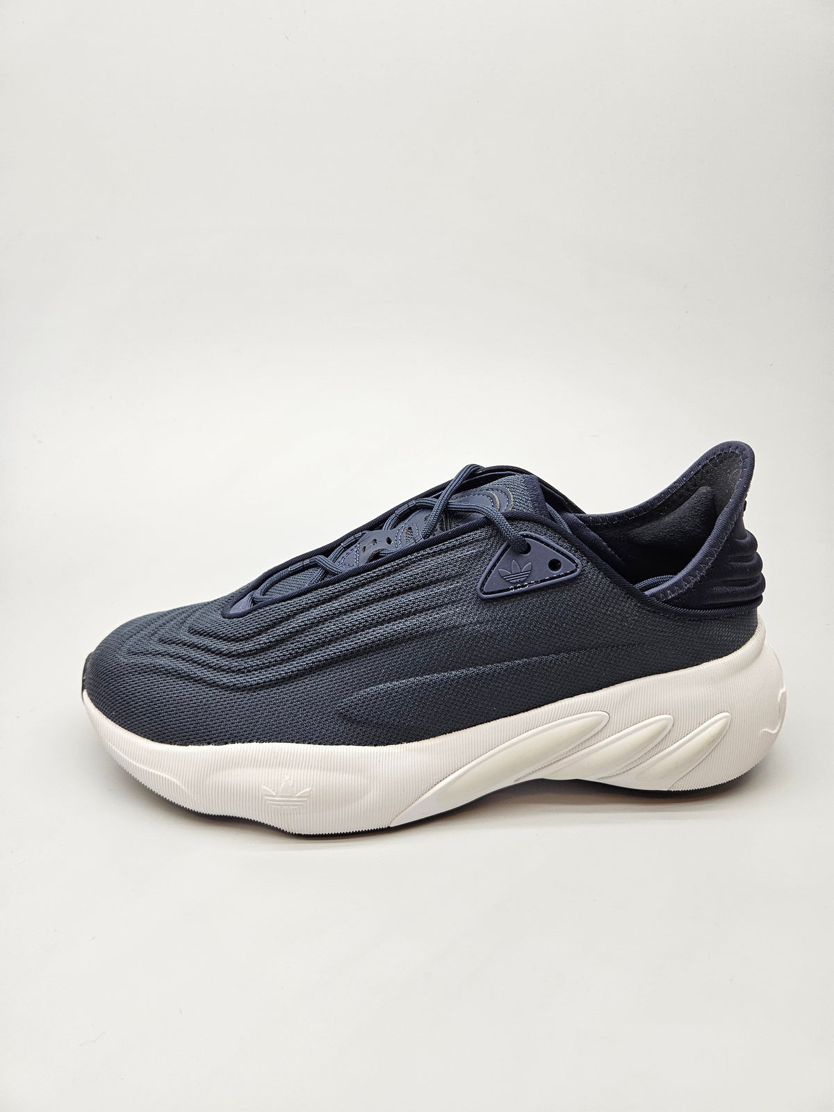 ADIDAS NOVI ORIGINAL PATIKI BR 44.5