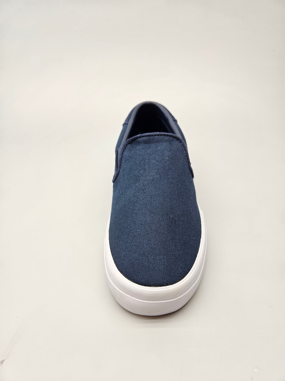 LACOSTE NOVI ORIGINAL PATIKI BR 40.5