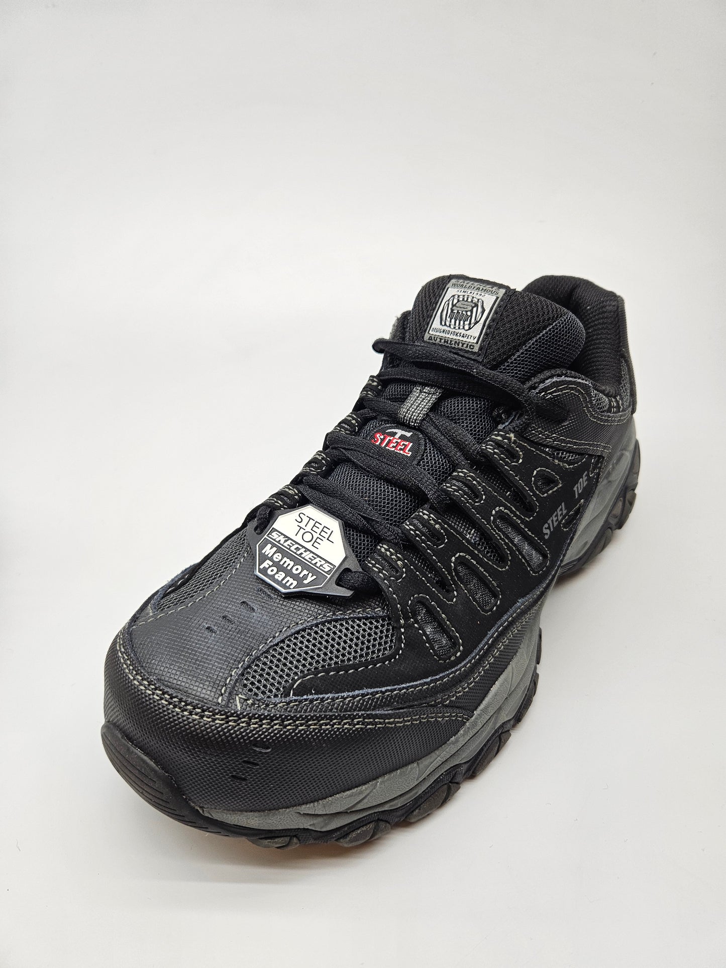 SKECHERS MEMORY ORIGINAL PATIKI SO CELIK BR 41.5