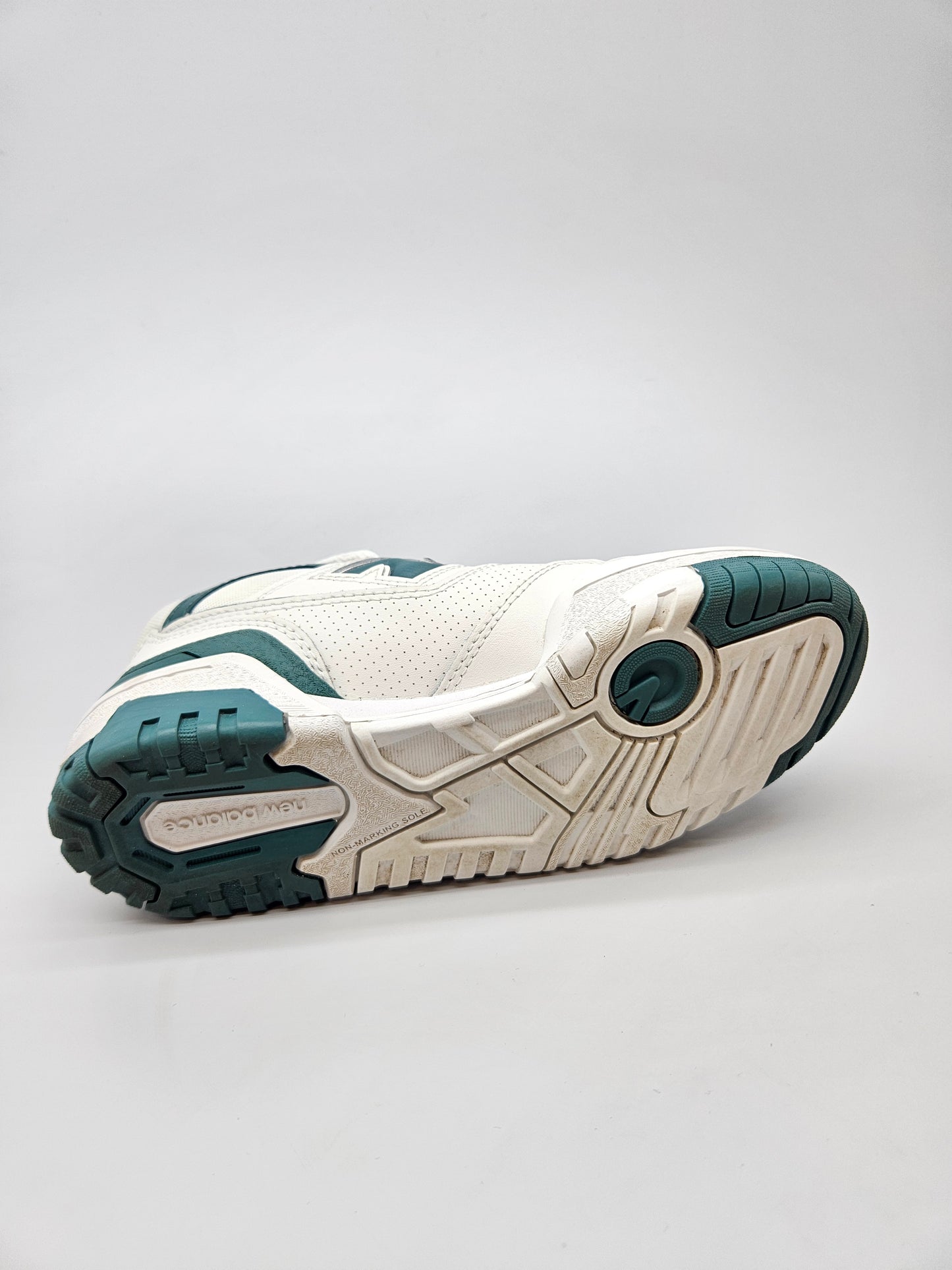 NEW BALANCE  ORIGINAL PATIKI BR 36